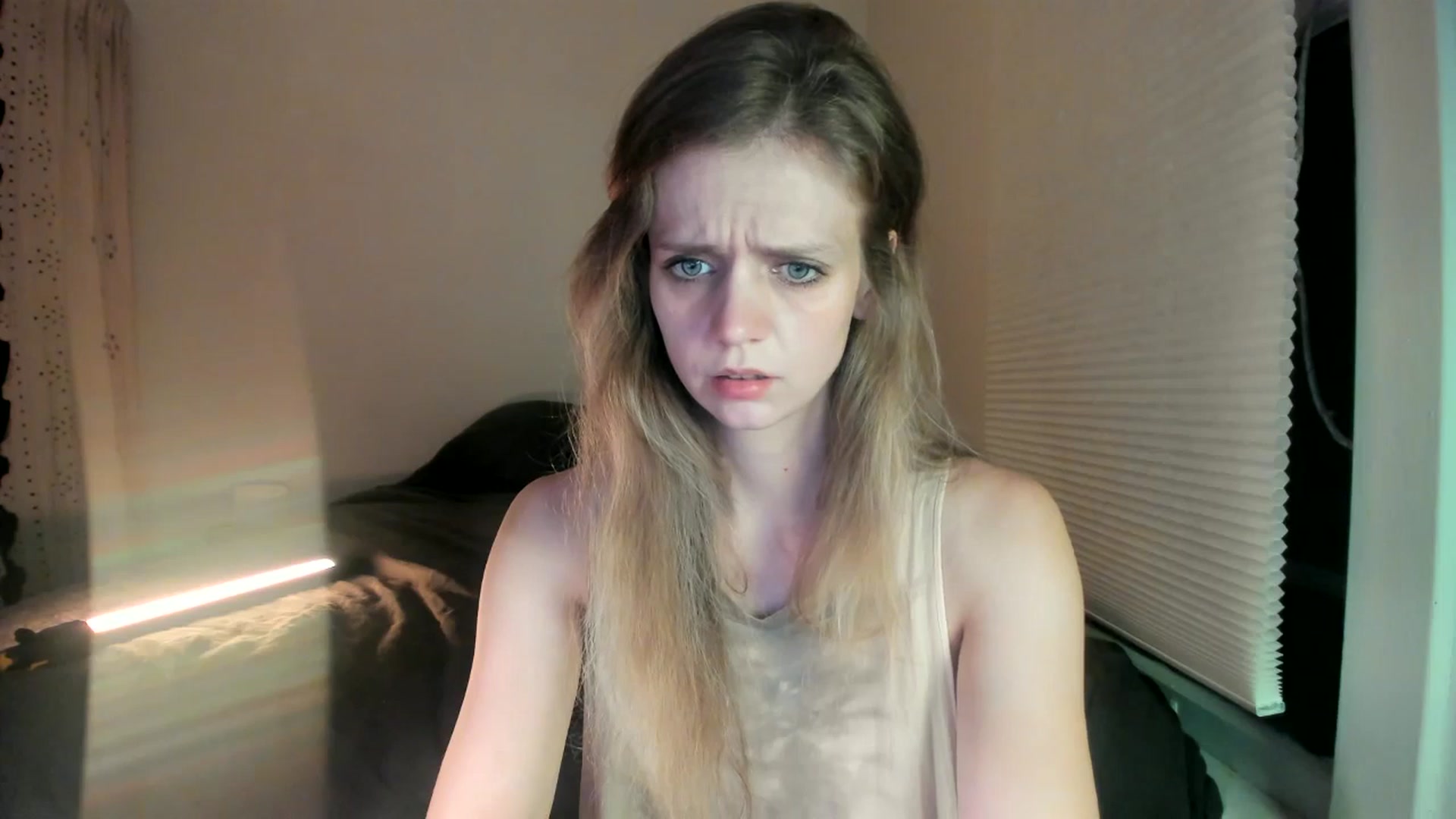 Gallery image thumbnail from muffinmoon's myfreecams stream on, 07/18/2024, 06:57 image 18 of 20