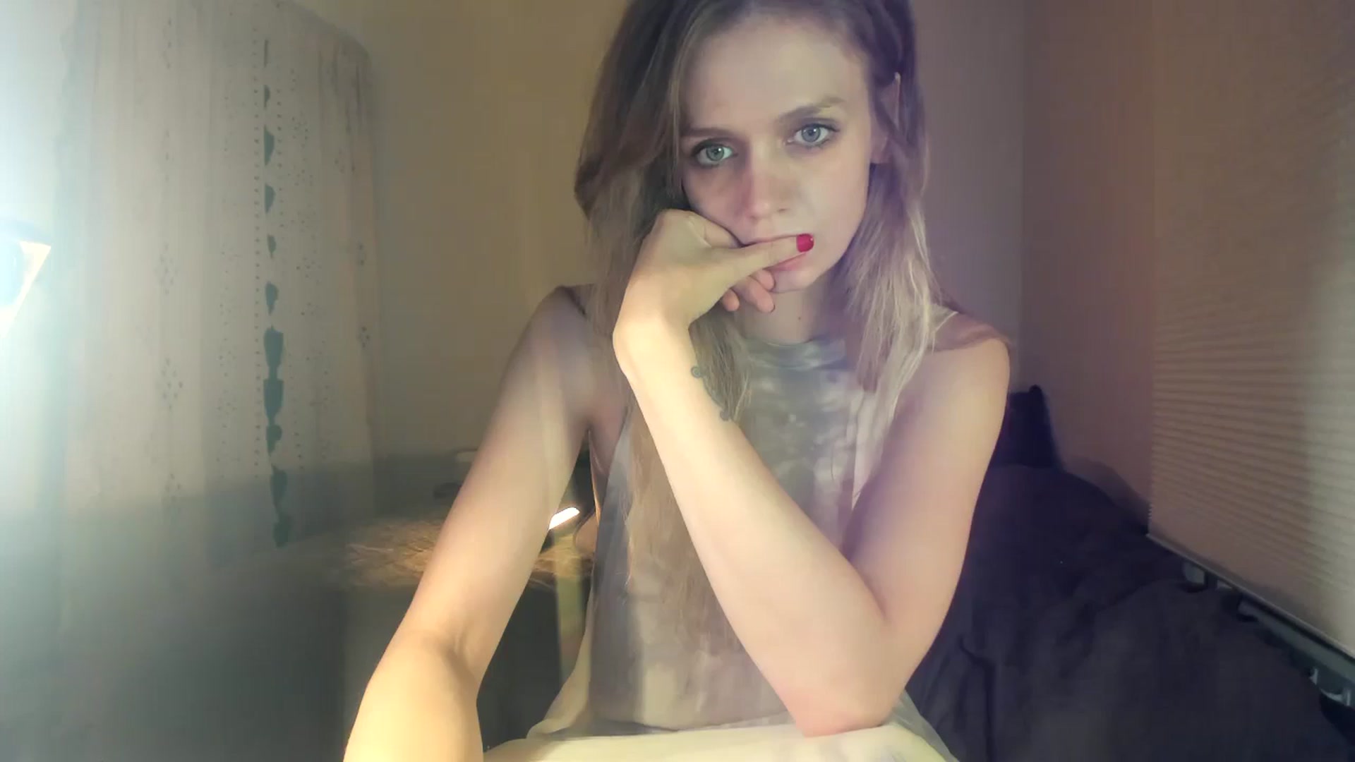 Gallery image thumbnail from muffinmoon's myfreecams stream on, 07/18/2024, 06:57 image 4 of 20