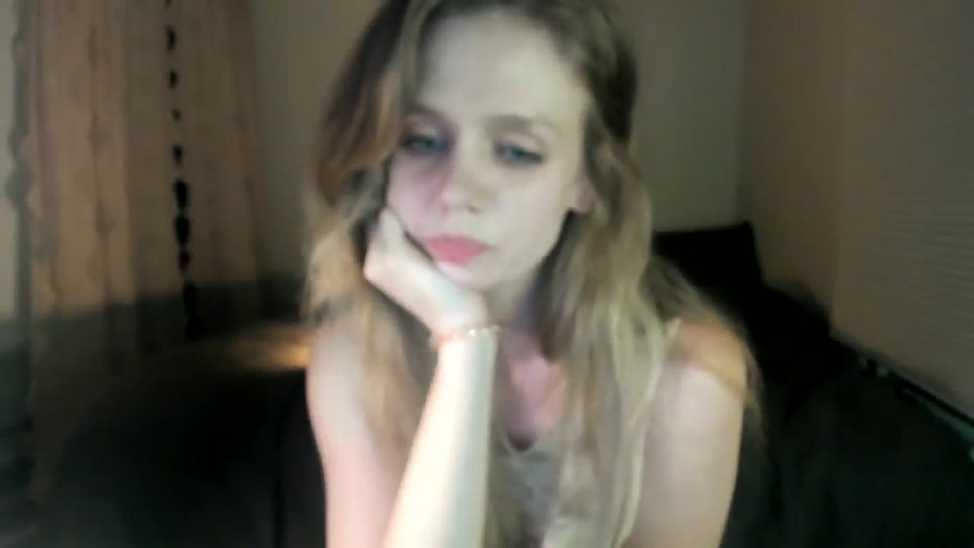 Gallery image thumbnail from muffinmoon's myfreecams stream on, 07/18/2024, 06:57 image 8 of 20