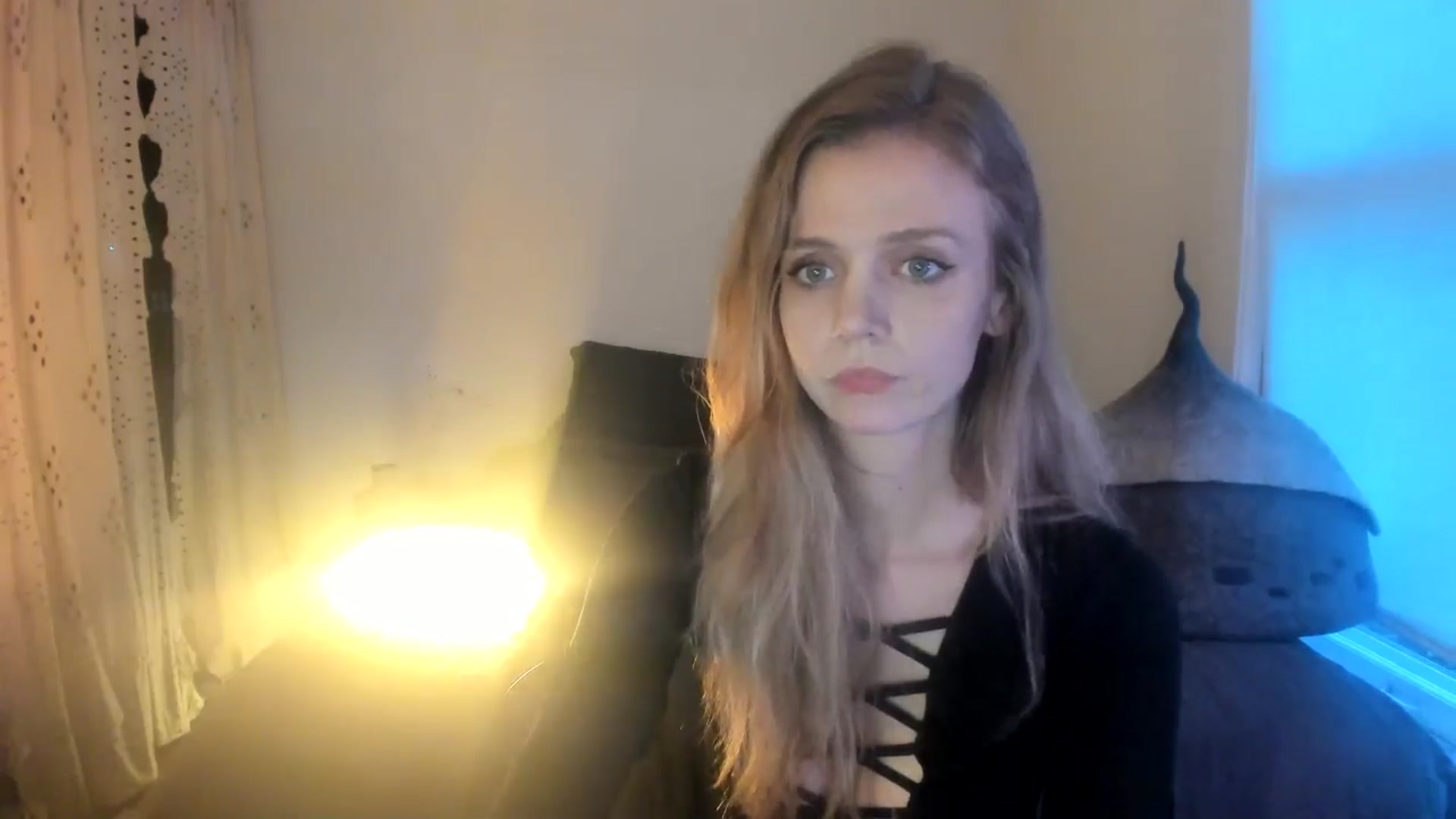 Gallery image thumbnail from muffinmoon's myfreecams stream on, 07/25/2024, 03:49 image 2 of 20