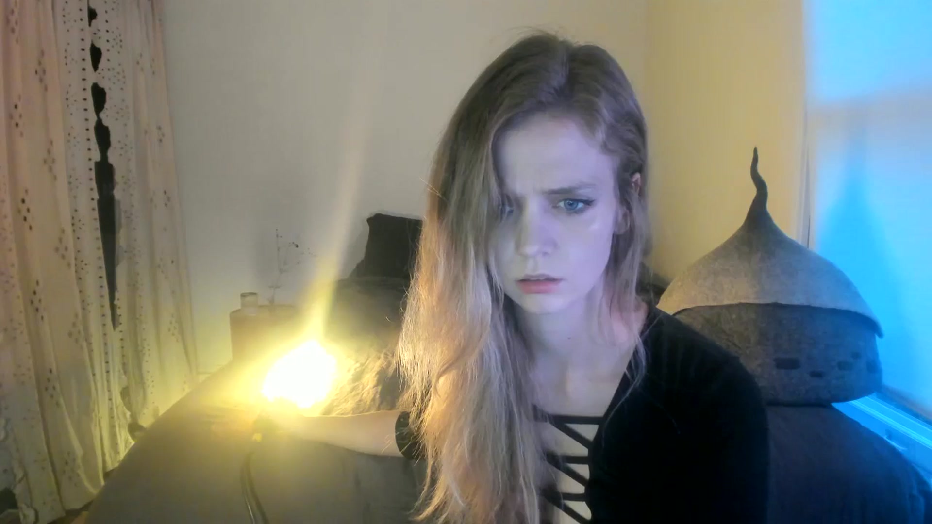 Gallery image thumbnail from muffinmoon's myfreecams stream on, 07/25/2024, 03:49 image 5 of 20