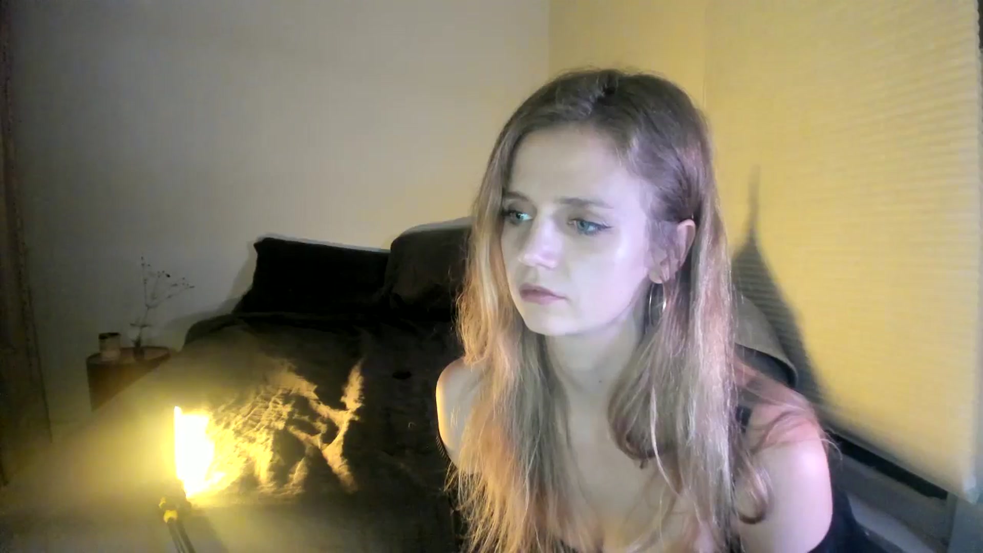 Gallery image thumbnail from muffinmoon's myfreecams stream on, 07/25/2024, 06:13 image 2 of 20