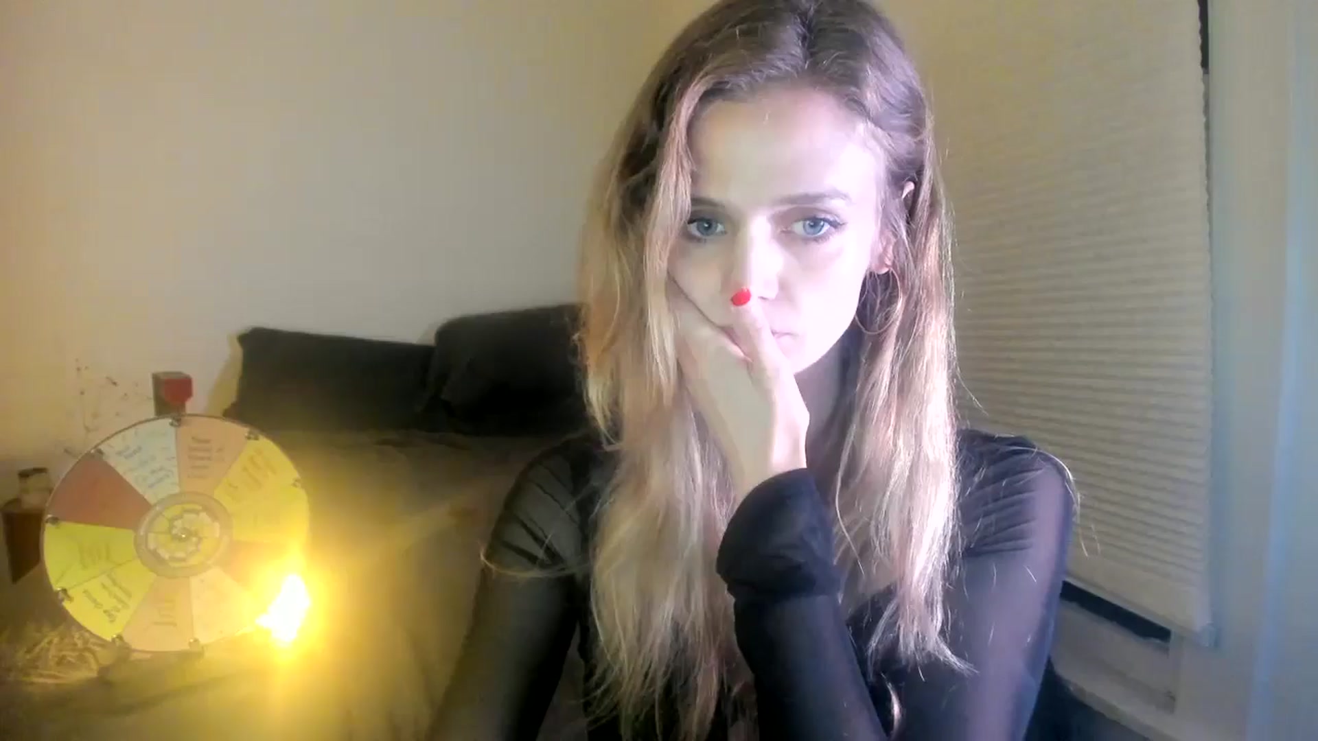 Gallery image thumbnail from muffinmoon's myfreecams stream on, 07/25/2024, 07:33 image 9 of 20