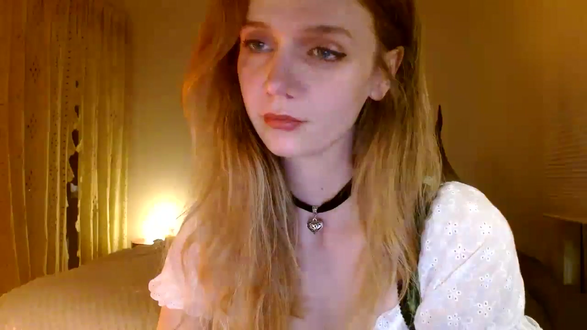 Gallery image thumbnail from muffinmoon's myfreecams stream on, 10/27/2024, 05:32 image 20 of 20