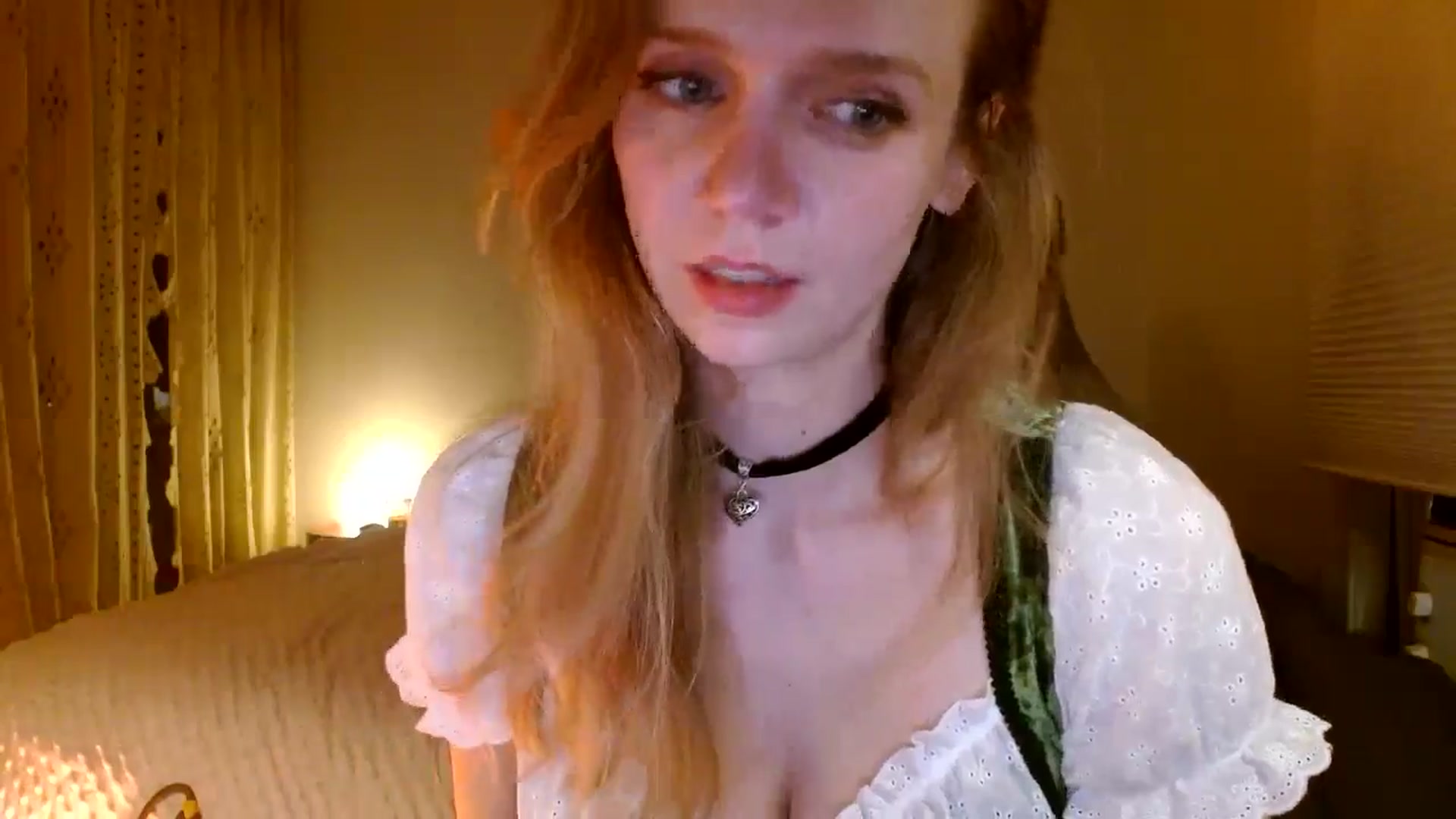 Gallery image thumbnail from muffinmoon's myfreecams stream on, 10/27/2024, 06:28 image 19 of 20