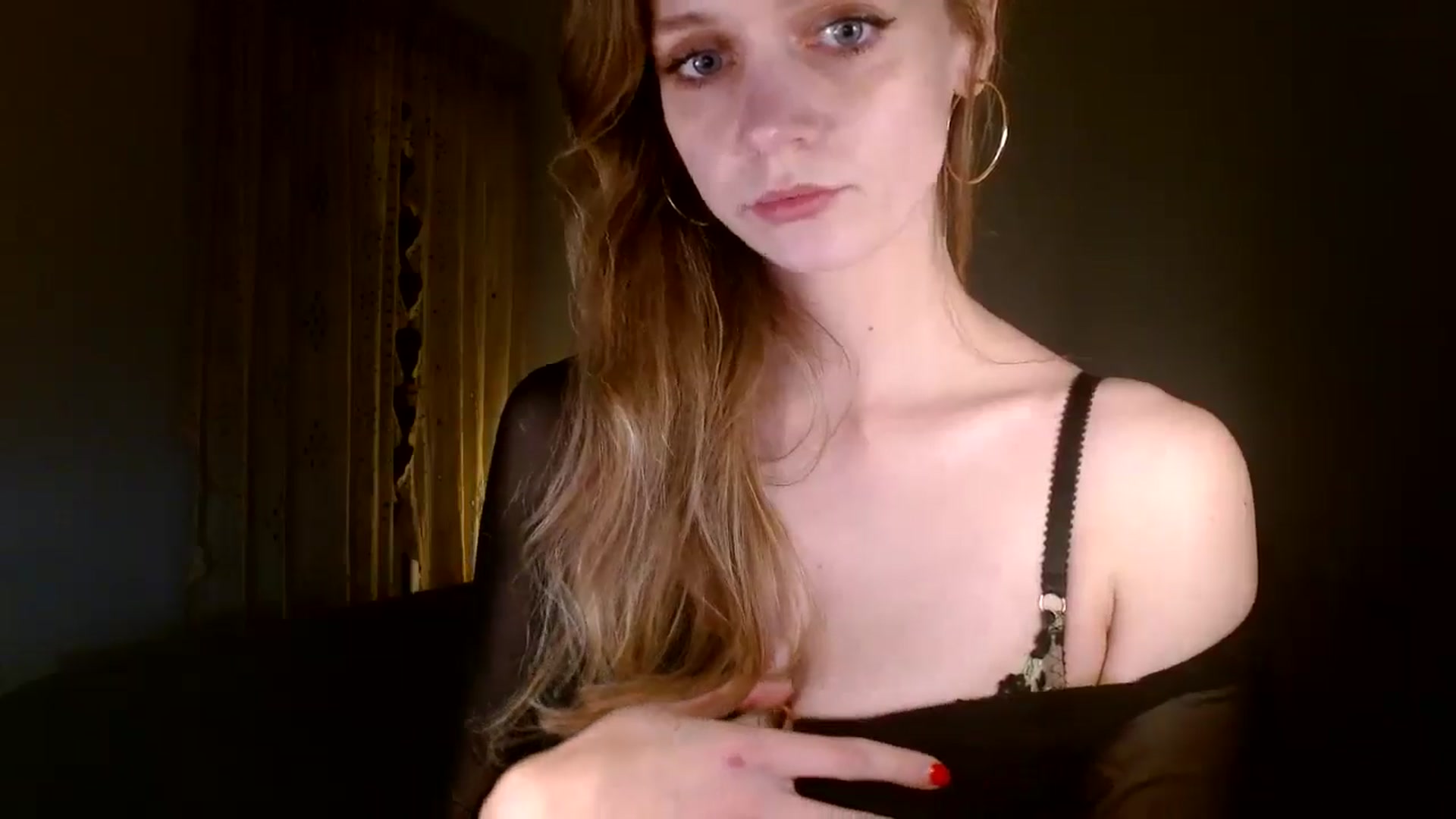 Gallery image thumbnail from muffinmoon's myfreecams stream on, 12/06/2024, 04:32 image 9 of 20