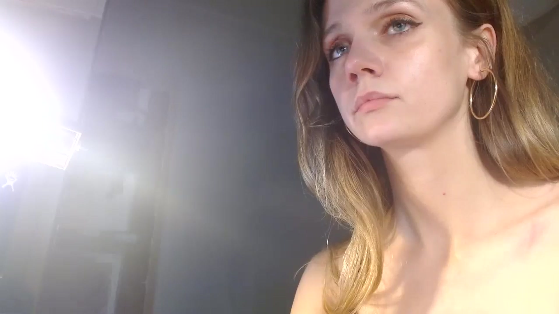 Gallery image thumbnail from muffinmoon's myfreecams stream on, 12/06/2024, 06:57 image 14 of 20