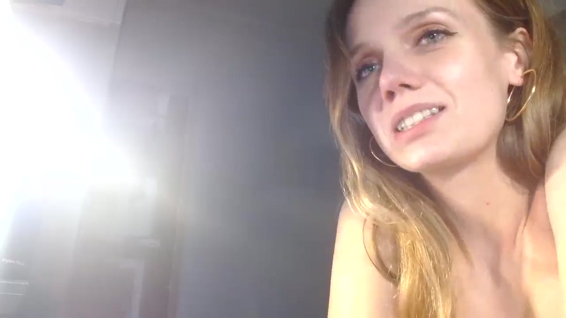 Gallery image thumbnail from muffinmoon's myfreecams stream on, 12/06/2024, 06:57 image 15 of 20