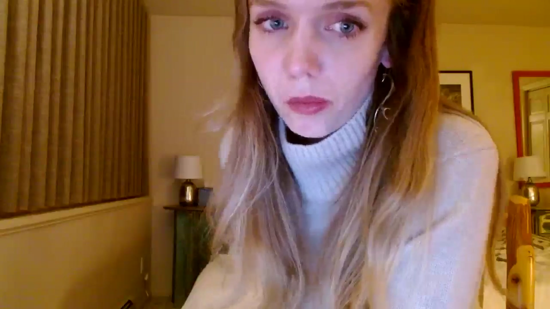 Gallery image thumbnail from muffinmoon's myfreecams stream on, 12/13/2024, 06:20 image 3 of 20
