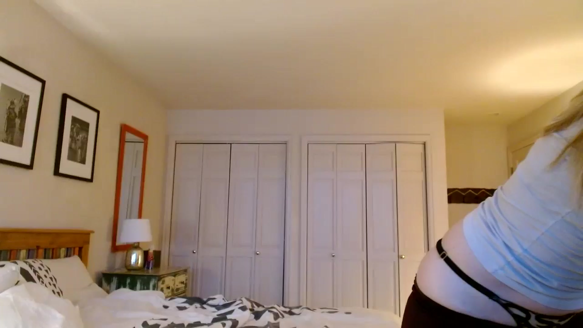 Gallery image thumbnail from muffinmoon's myfreecams stream on, 12/14/2024, 23:59 image 11 of 20