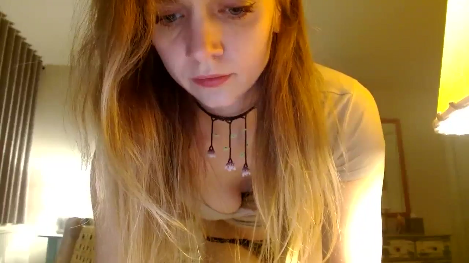 Gallery image thumbnail from muffinmoon's myfreecams stream on, 12/15/2024, 07:45 image 20 of 20