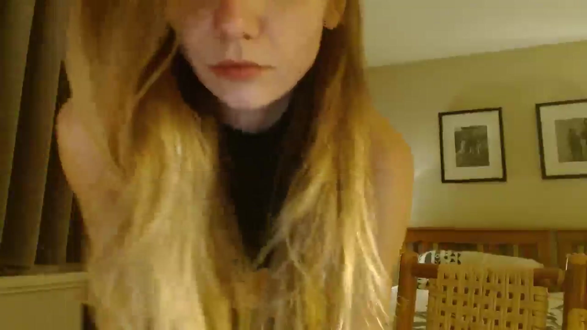 Gallery image thumbnail from muffinmoon's myfreecams stream on, 12/17/2024, 07:17 image 20 of 20