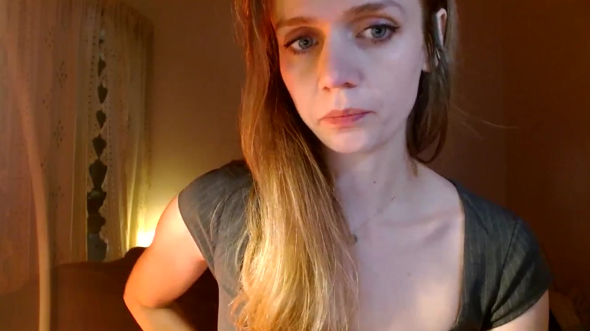 Gallery image thumbnail from muffinmoon's myfreecams stream on, 01/31/2025, 06:32 image 18 of 20
