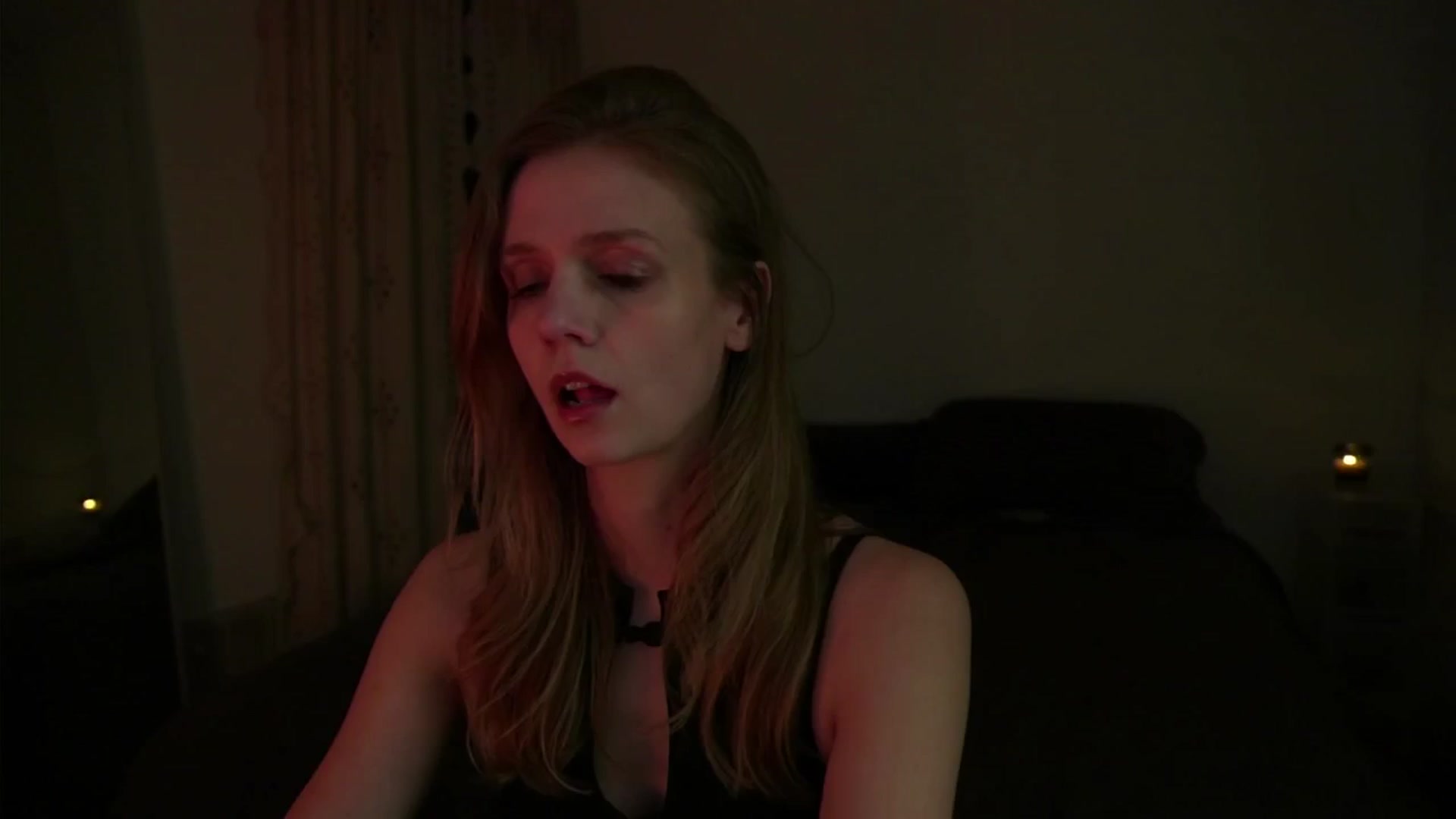 Gallery image thumbnail from muffinmoon's myfreecams stream on, 02/14/2025, 07:34 image 1 of 20