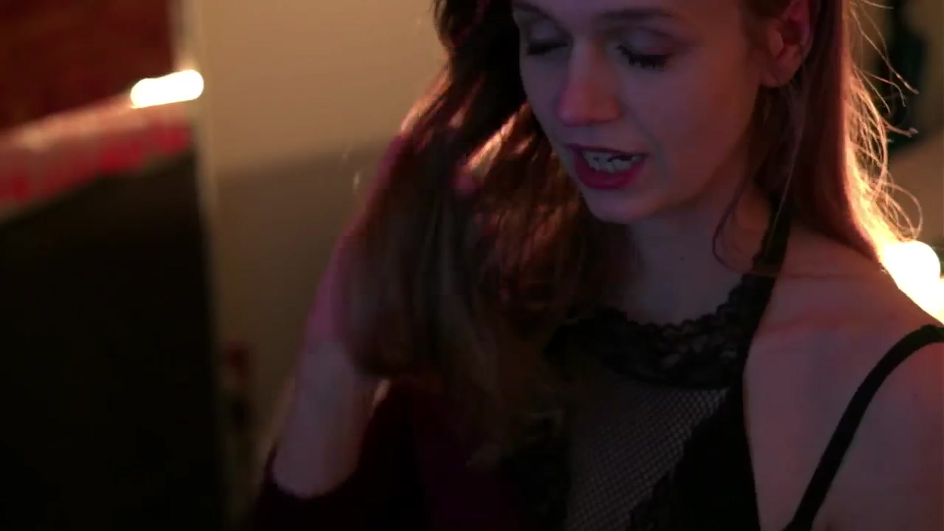 Gallery image thumbnail from muffinmoon's myfreecams stream on, 02/16/2025, 08:05 image 15 of 20