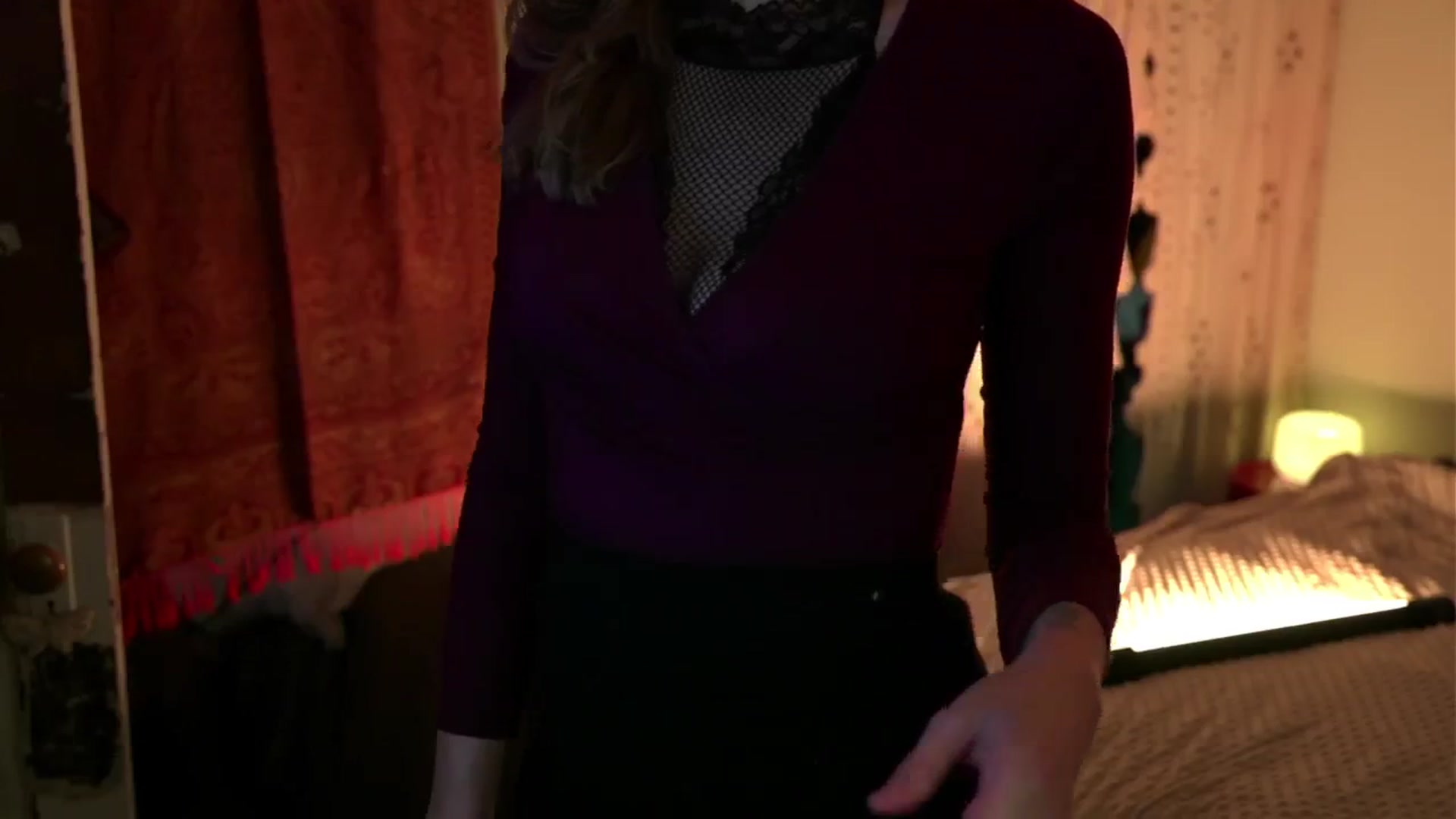 Gallery image thumbnail from muffinmoon's myfreecams stream on, 02/16/2025, 08:05 image 8 of 20