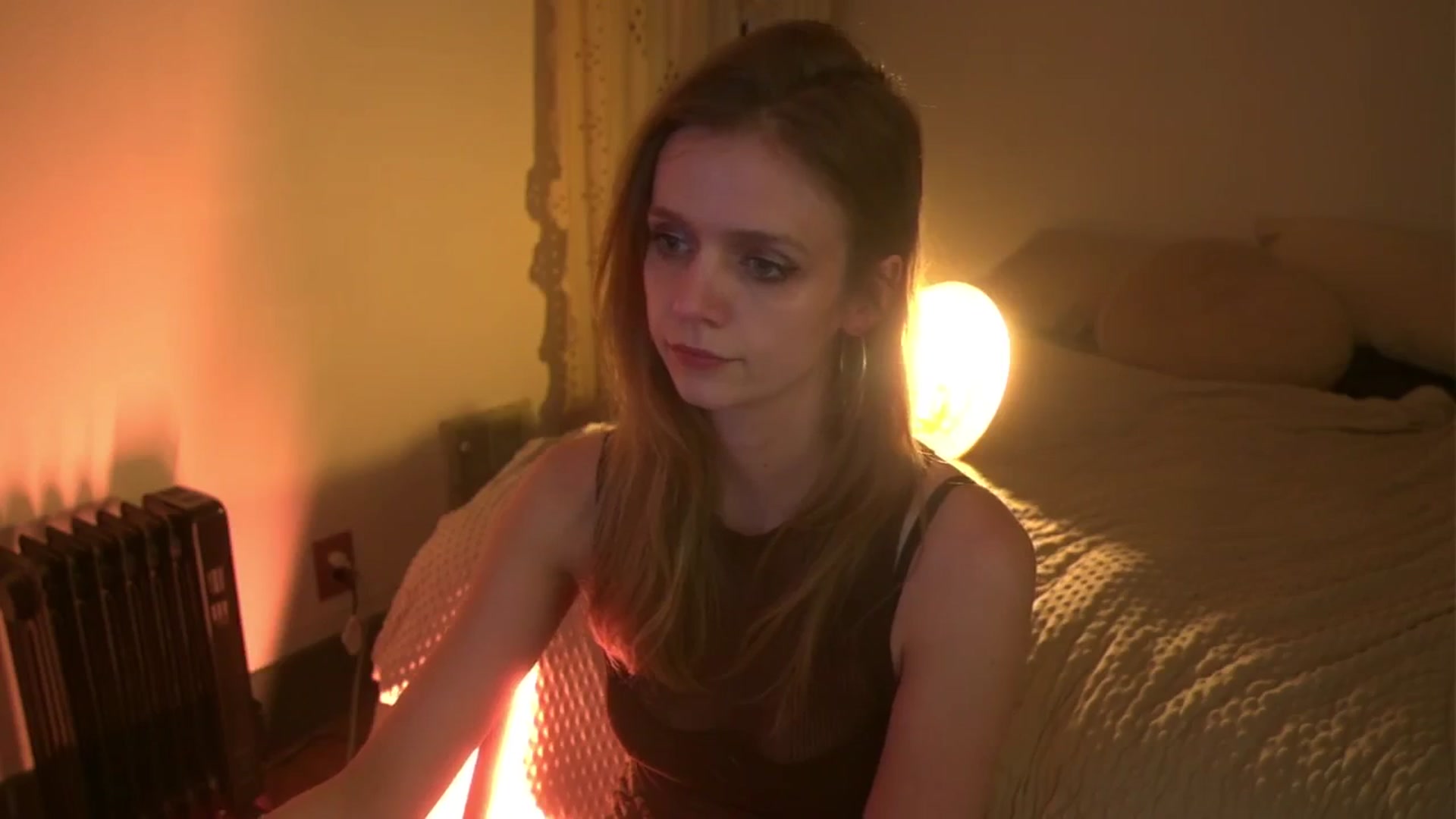 Gallery image thumbnail from muffinmoon's myfreecams stream on, 03/16/2025, 04:51 image 12 of 20