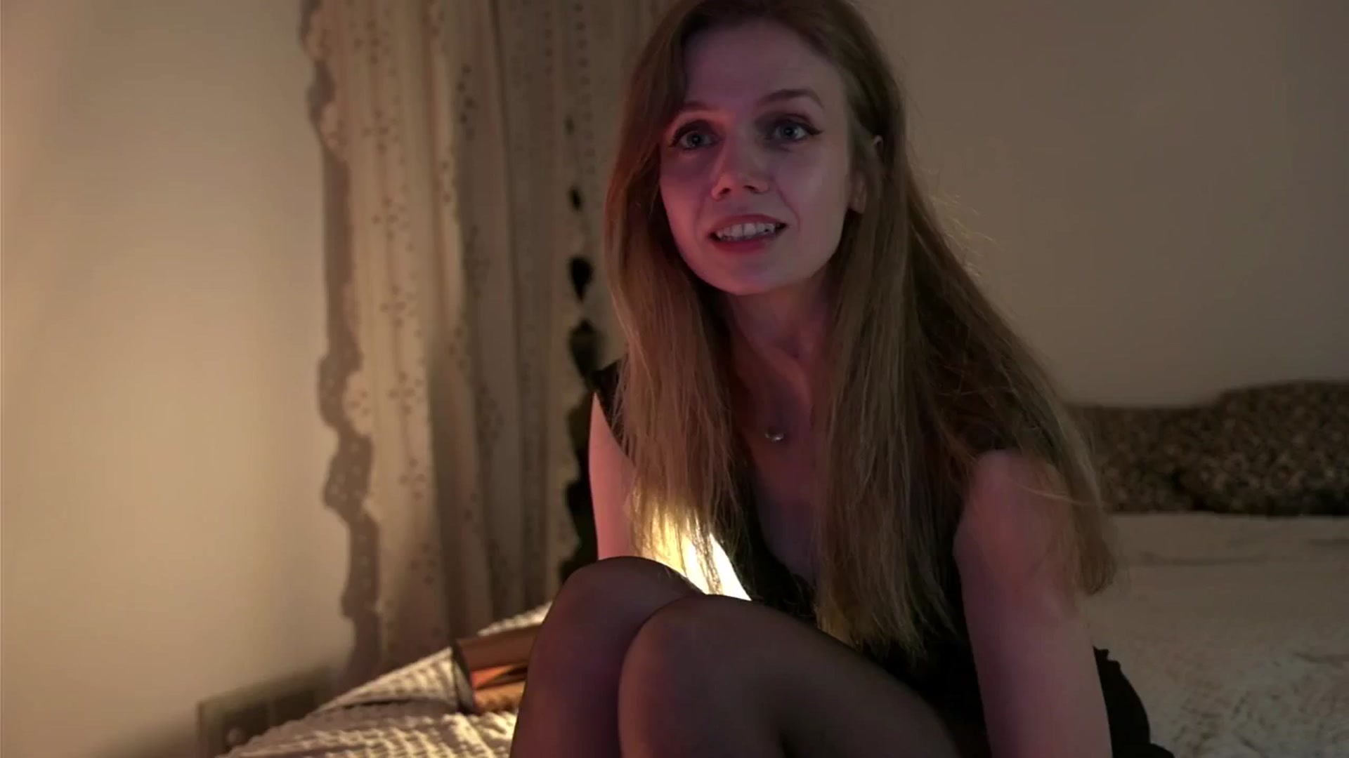 Gallery image thumbnail from muffinmoon's myfreecams stream on, 05/06/2025, 06:28 image 1 of 20
