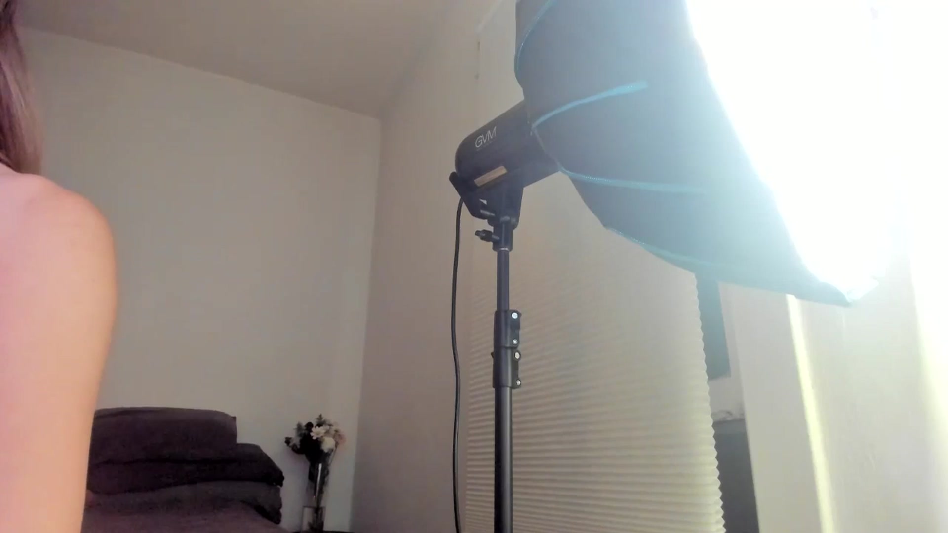 Gallery image thumbnail from muffinmoon's myfreecams stream on, 08/15/2025, 06:38 image 19 of 20