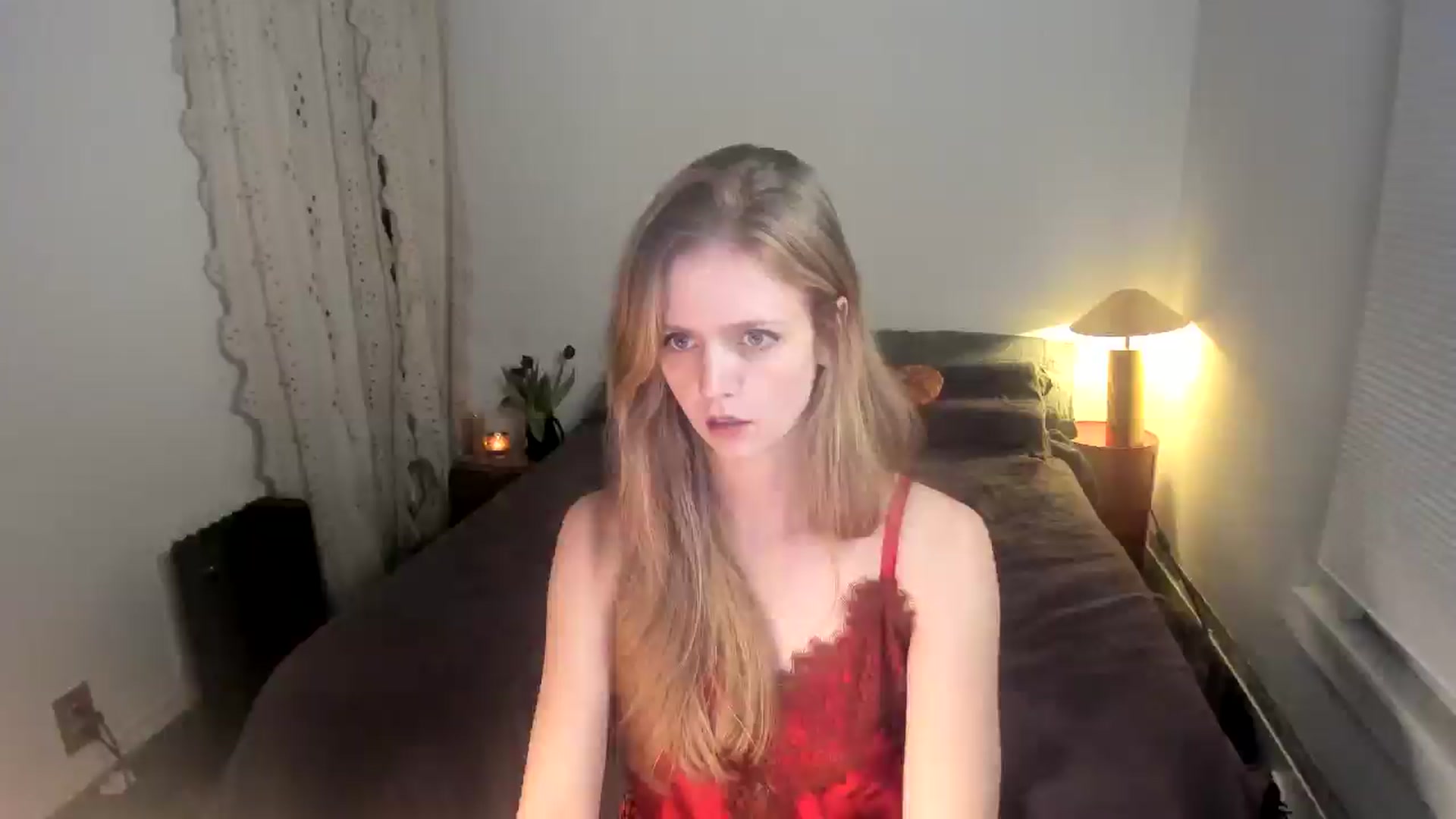 Gallery image thumbnail from muffinmoon's myfreecams stream on, 02/15/2026, 07:47 image 1 of 20