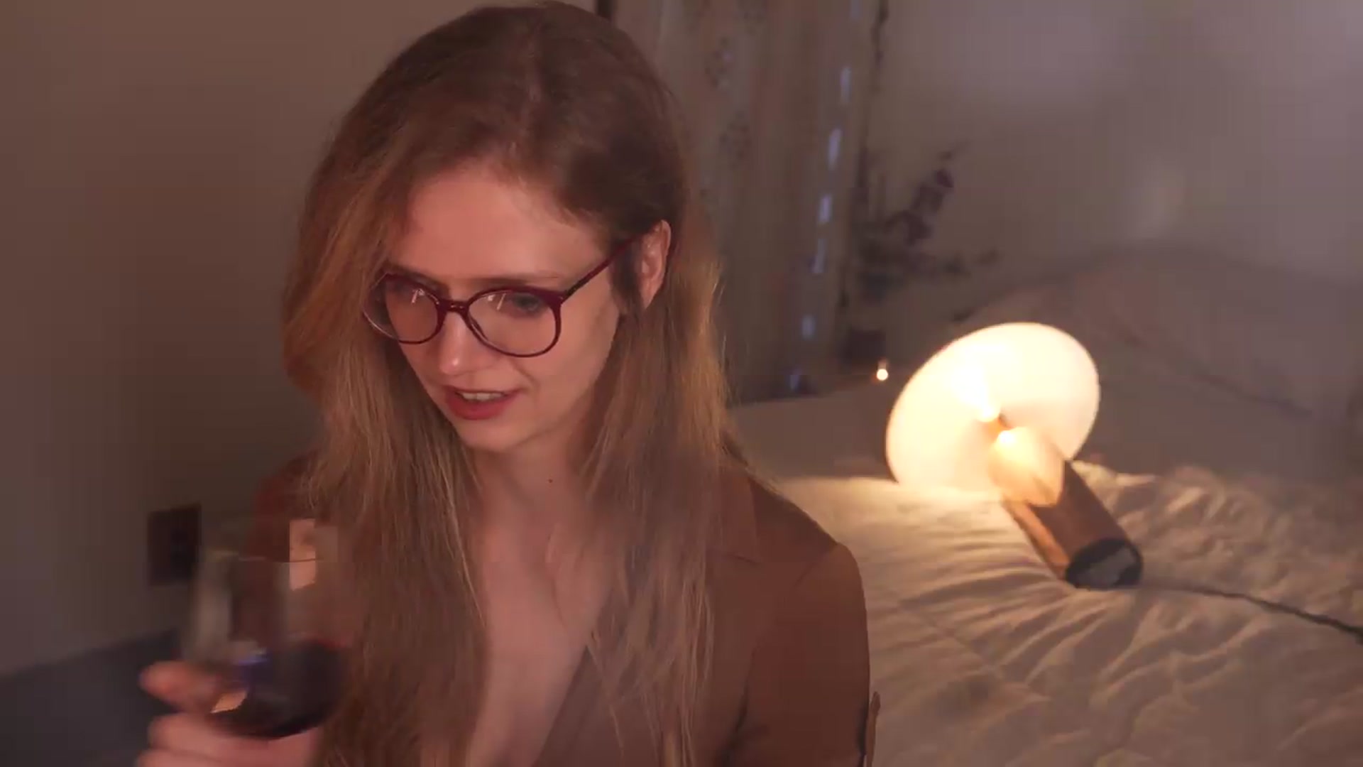 Gallery image thumbnail from muffinmoon's myfreecams stream on, 06/11/2026, 08:35 image 3 of 20