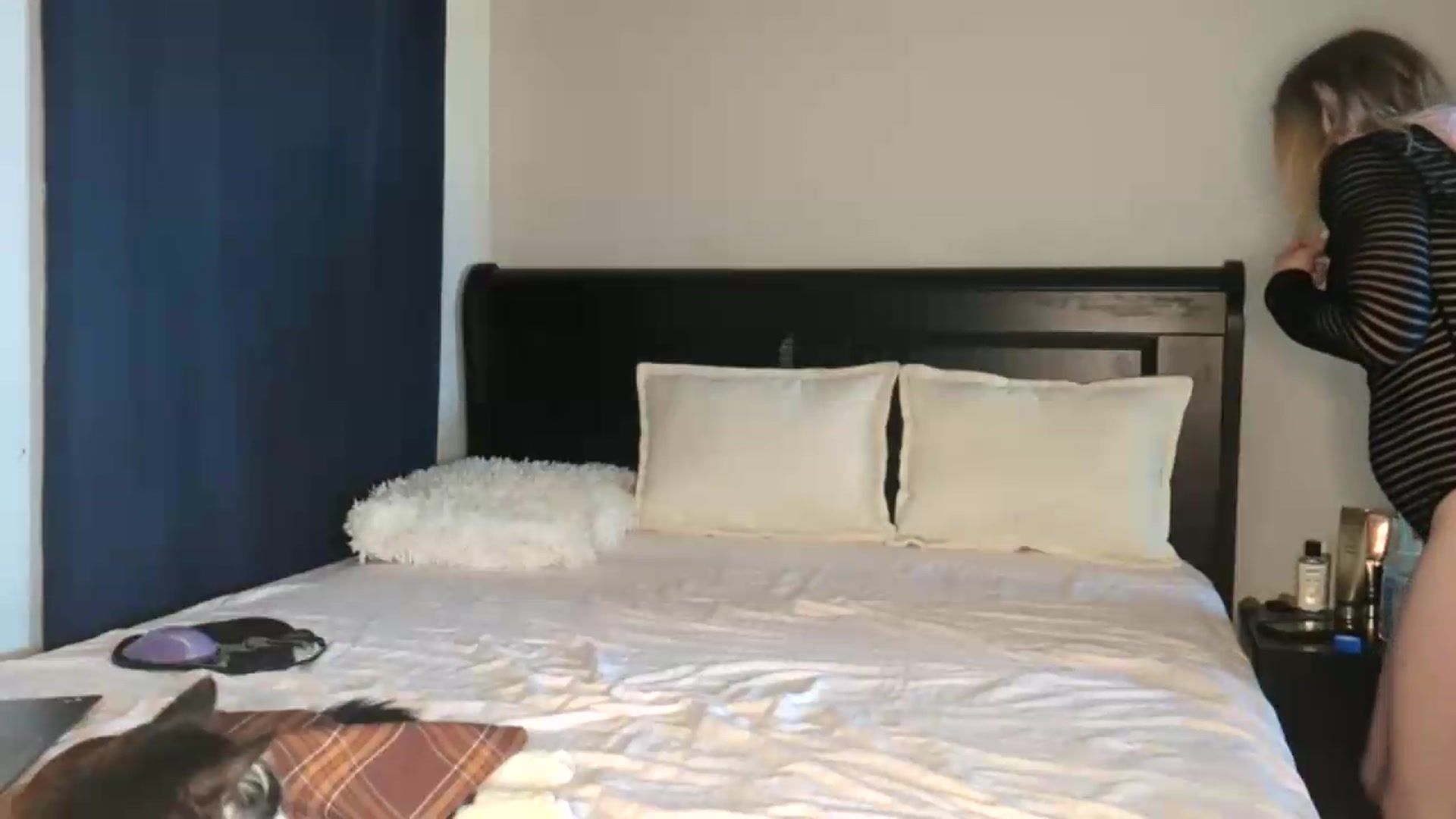 Gallery image thumbnail from mylabearxo's myfreecams stream on, 08/17/2026, 15:19 image 11 of 20