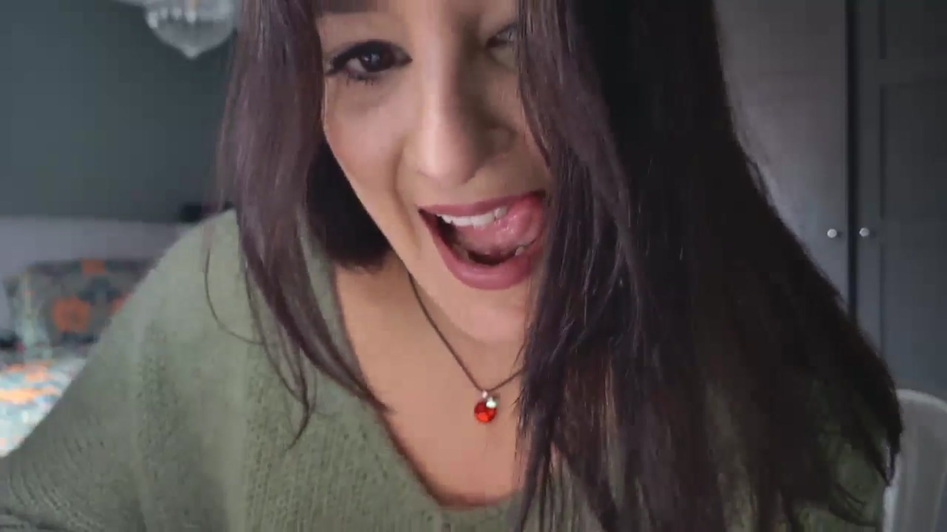 Gallery image thumbnail from mysteryriver's myfreecams stream on, 10/14/2024, 10:23 image 2 of 20