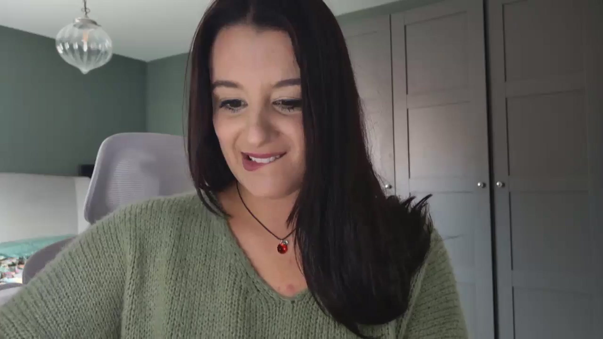 Gallery image thumbnail from mysteryriver's myfreecams stream on, 10/14/2024, 13:50 image 18 of 20