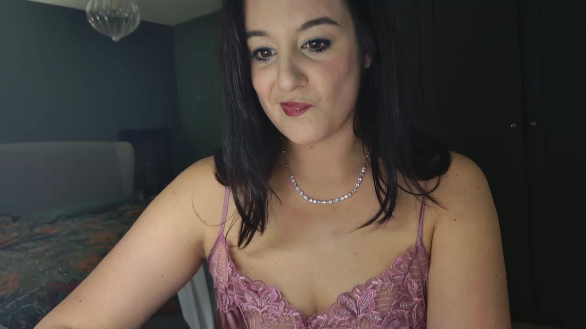 Gallery image thumbnail from mysteryriver's myfreecams stream on, 10/14/2024, 20:12 image 17 of 20