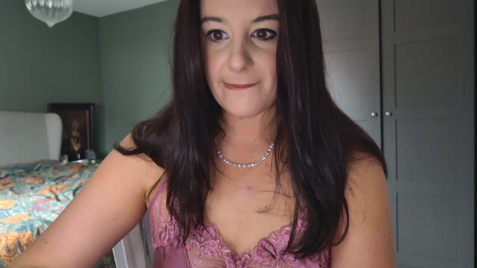 Gallery image thumbnail from mysteryriver's myfreecams stream on, 10/15/2024, 10:14 image 17 of 20
