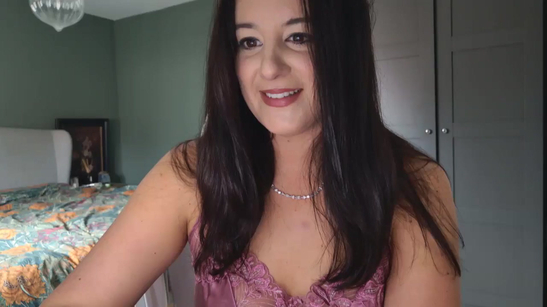 Gallery image thumbnail from mysteryriver's myfreecams stream on, 10/15/2024, 10:14 image 20 of 20