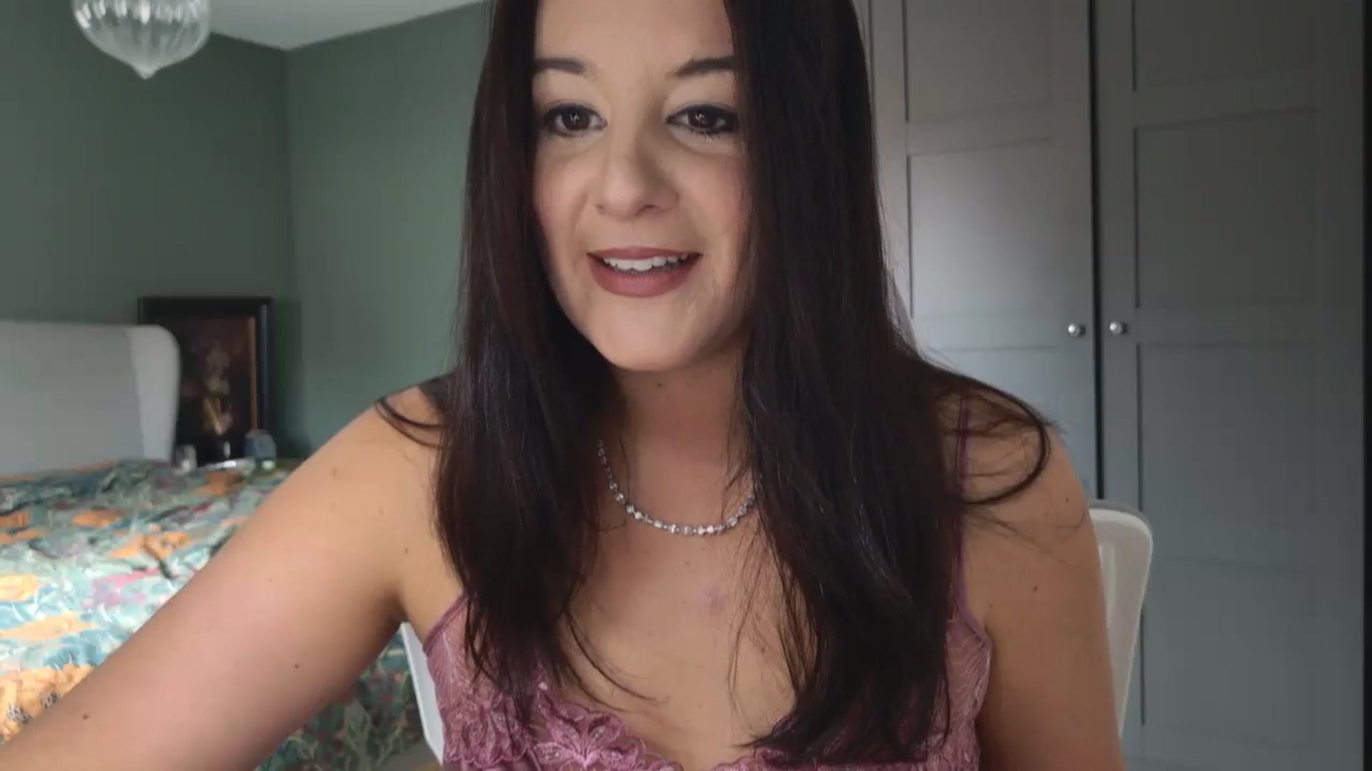 Gallery image thumbnail from mysteryriver's myfreecams stream on, 10/15/2024, 10:14 image 14 of 20