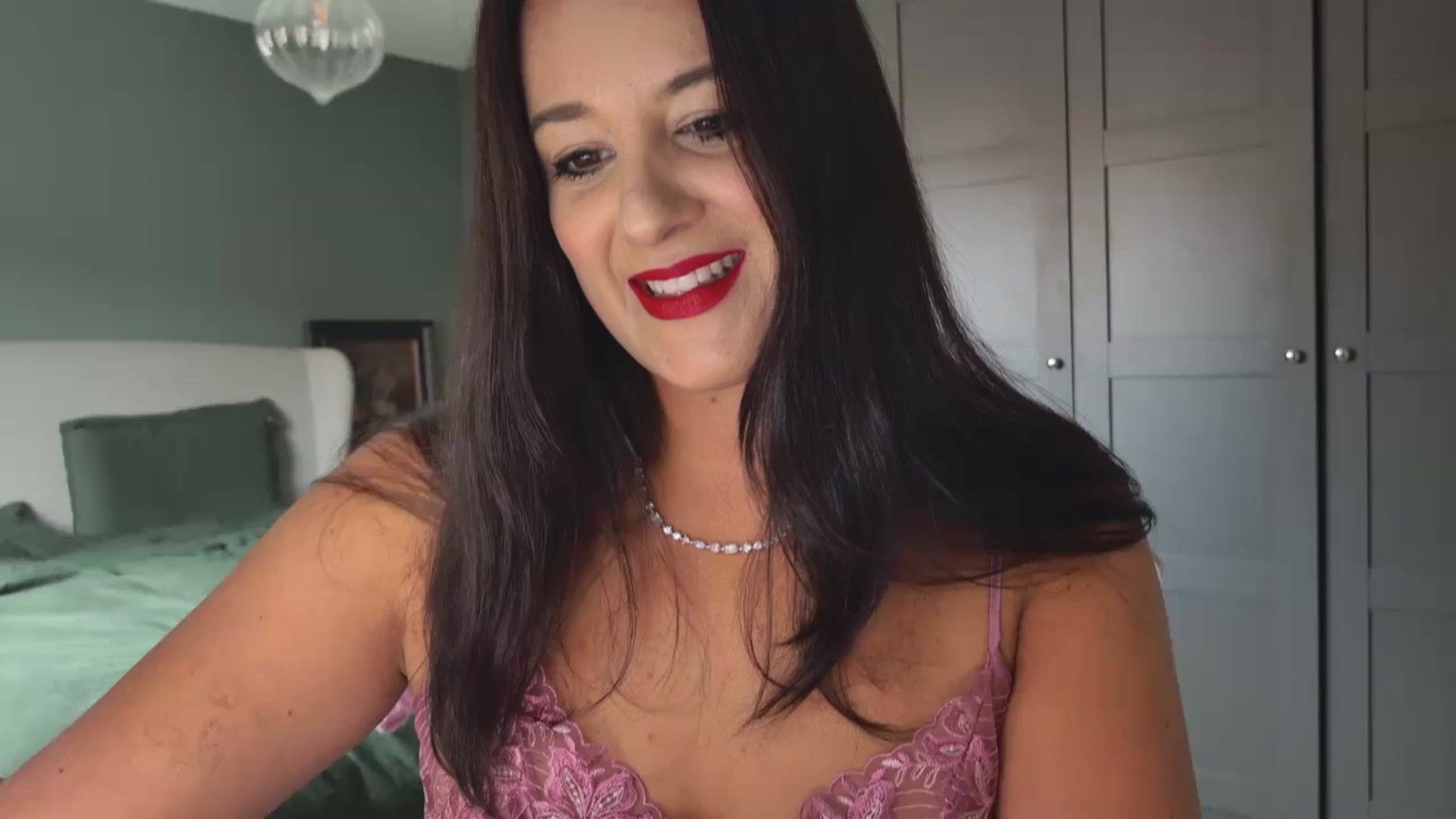 Gallery image thumbnail from mysteryriver's myfreecams stream on, 10/28/2024, 12:37 image 14 of 20