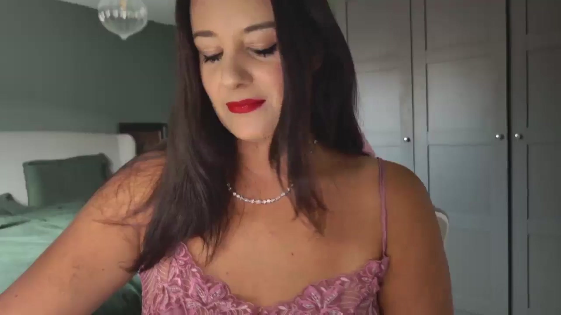 Gallery image thumbnail from mysteryriver's myfreecams stream on, 10/28/2024, 12:37 image 11 of 20