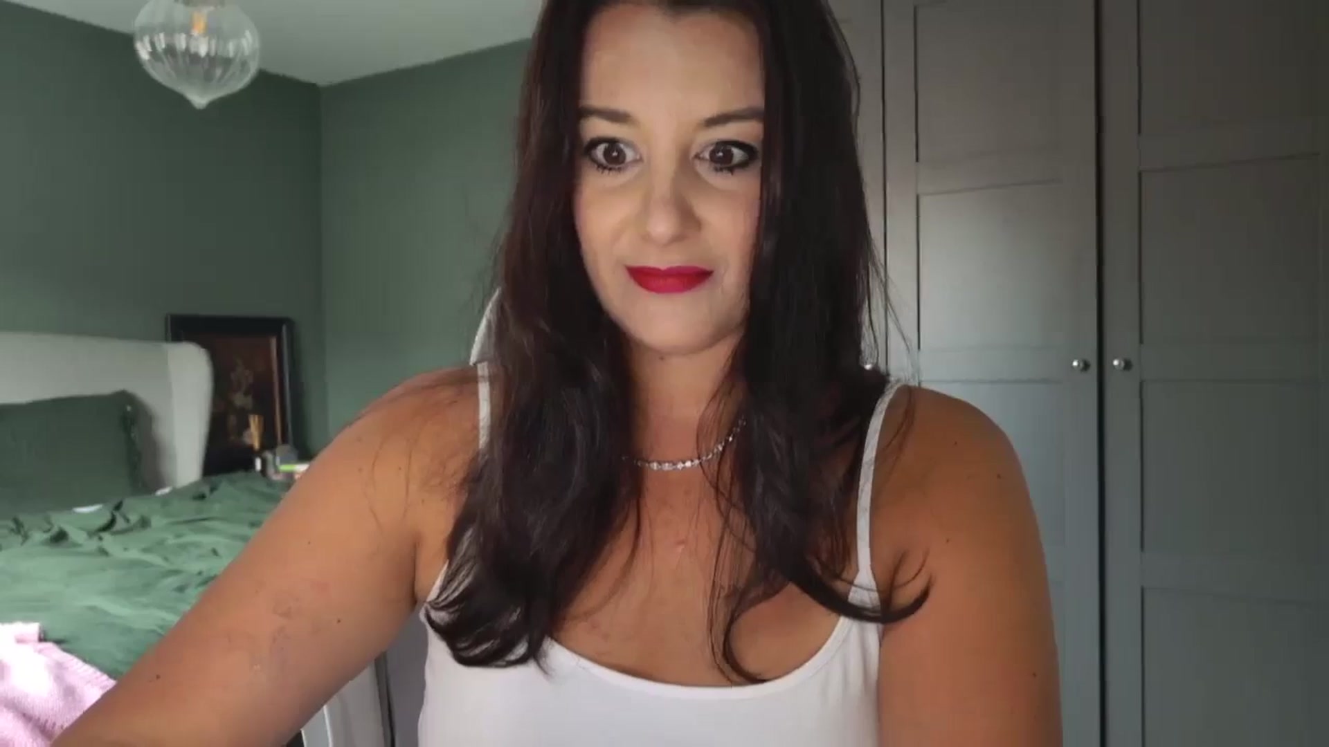 Gallery image thumbnail from mysteryriver's myfreecams stream on, 10/28/2024, 14:13 image 3 of 20