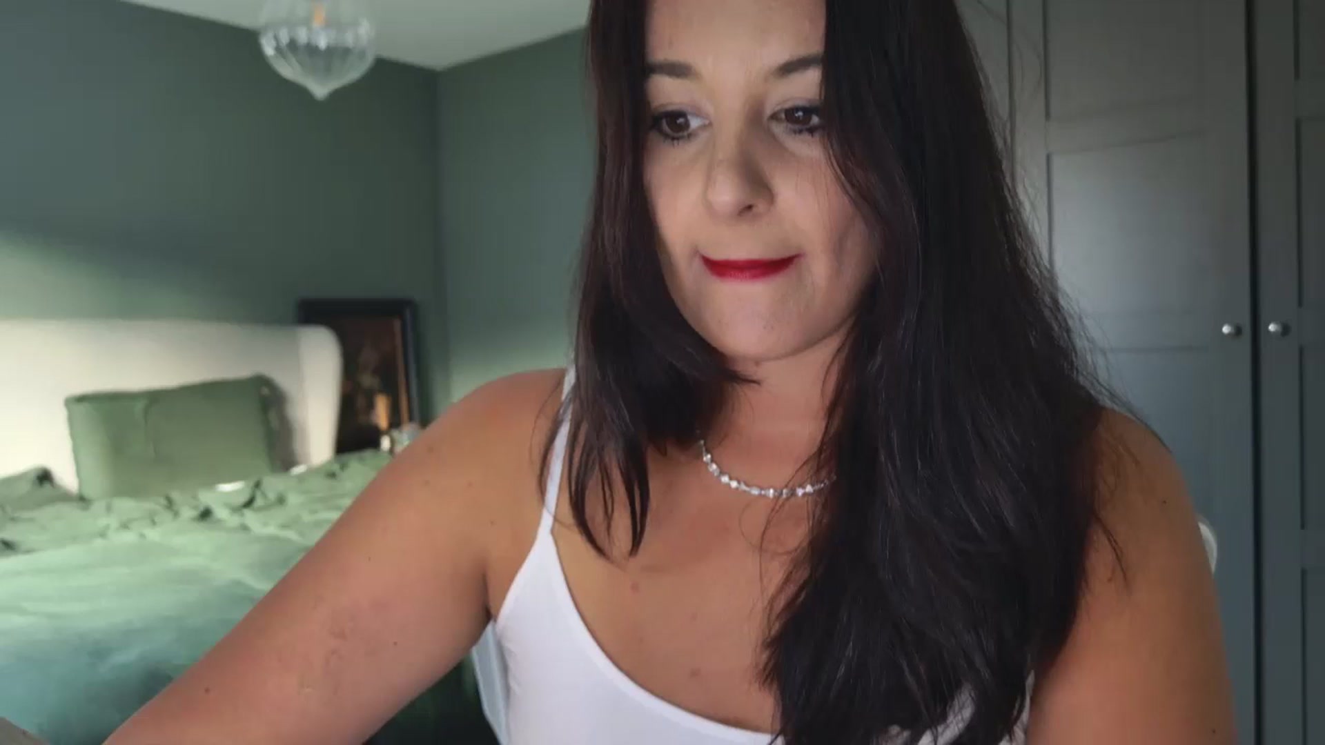 Gallery image thumbnail from mysteryriver's myfreecams stream on, 10/28/2024, 16:03 image 5 of 20