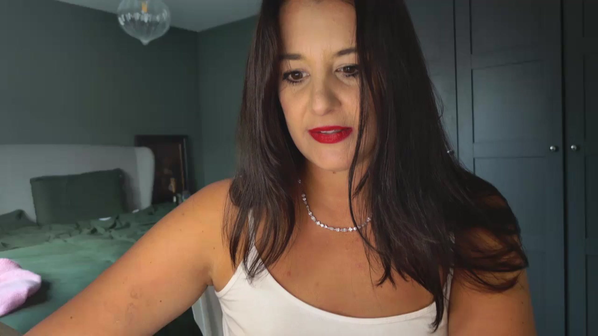Gallery image thumbnail from mysteryriver's myfreecams stream on, 10/28/2024, 16:03 image 13 of 20