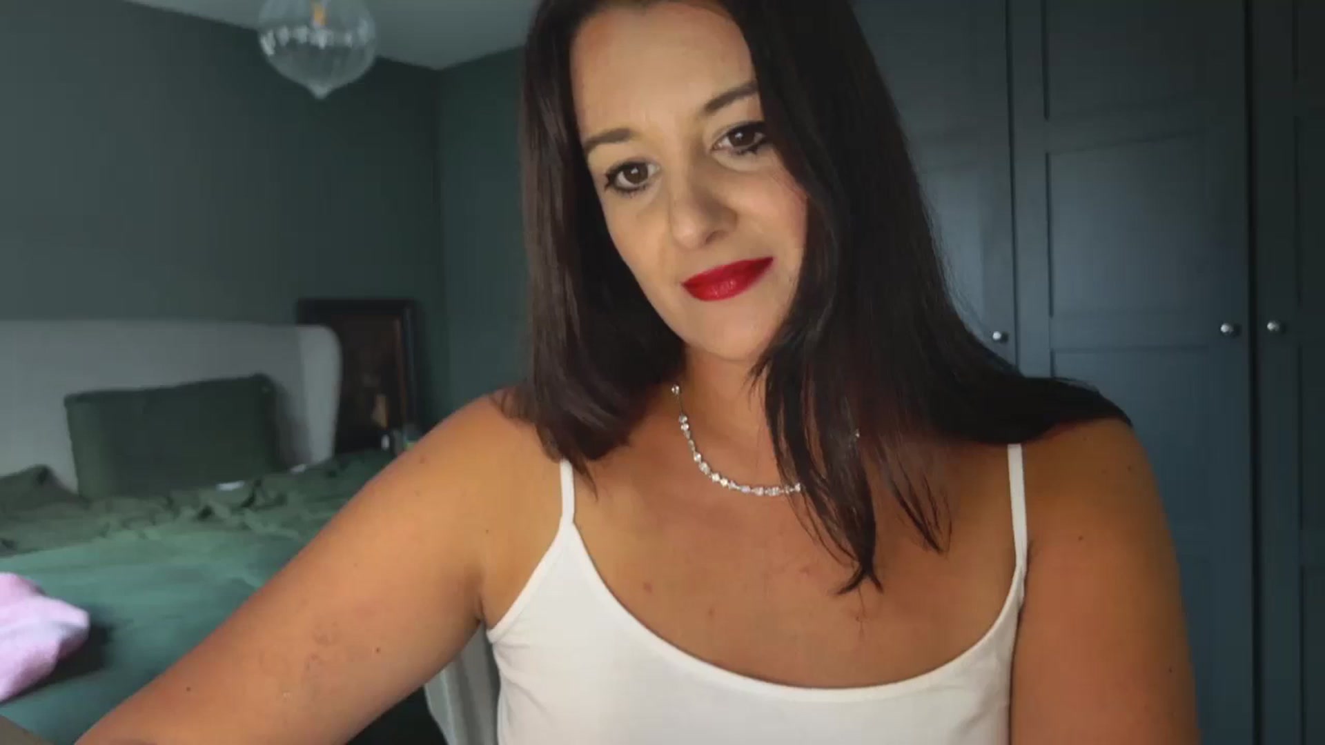 Gallery image thumbnail from mysteryriver's myfreecams stream on, 10/28/2024, 16:03 image 12 of 20