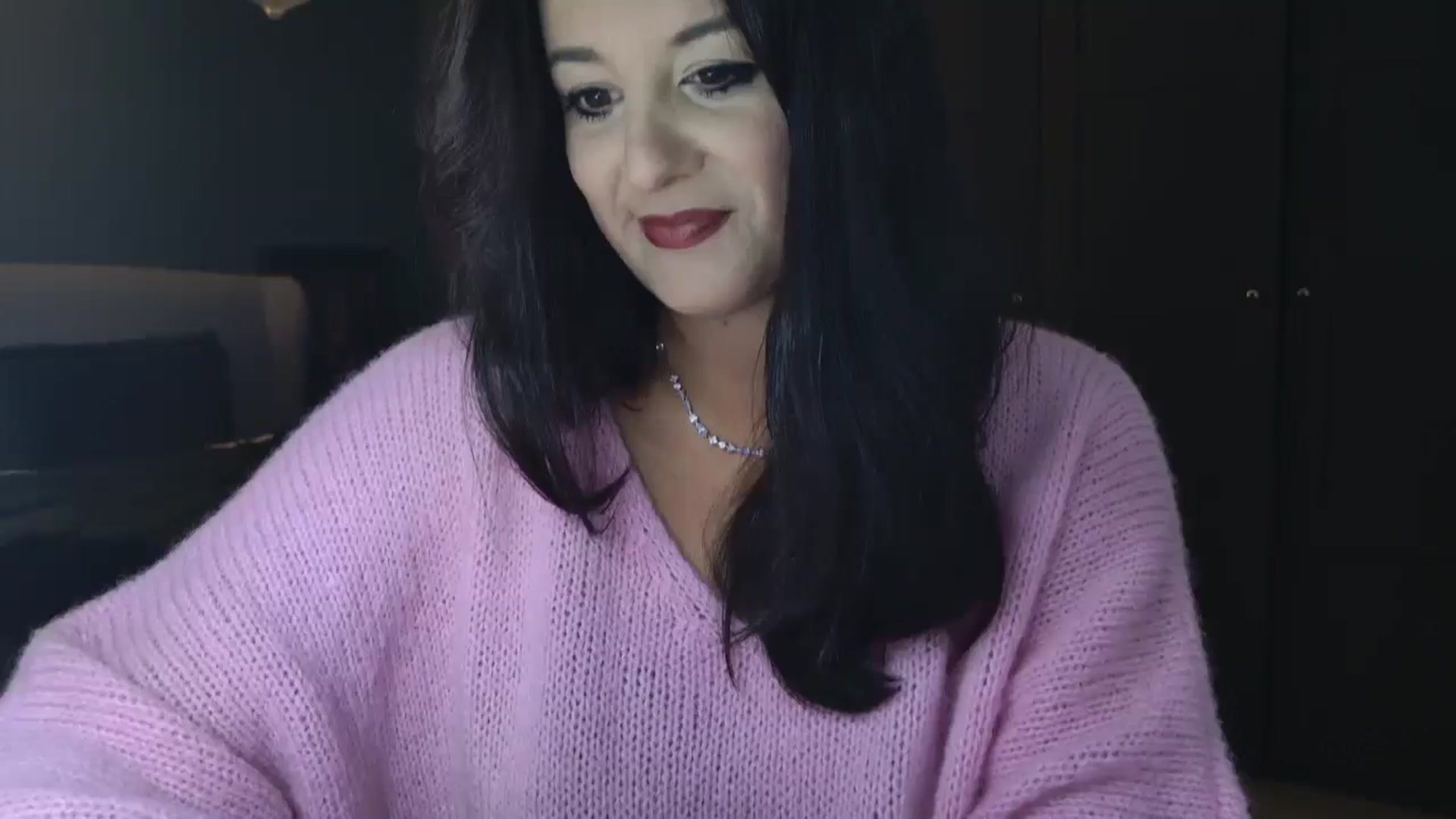 Gallery image thumbnail from mysteryriver's myfreecams stream on, 10/28/2024, 20:24 image 8 of 20