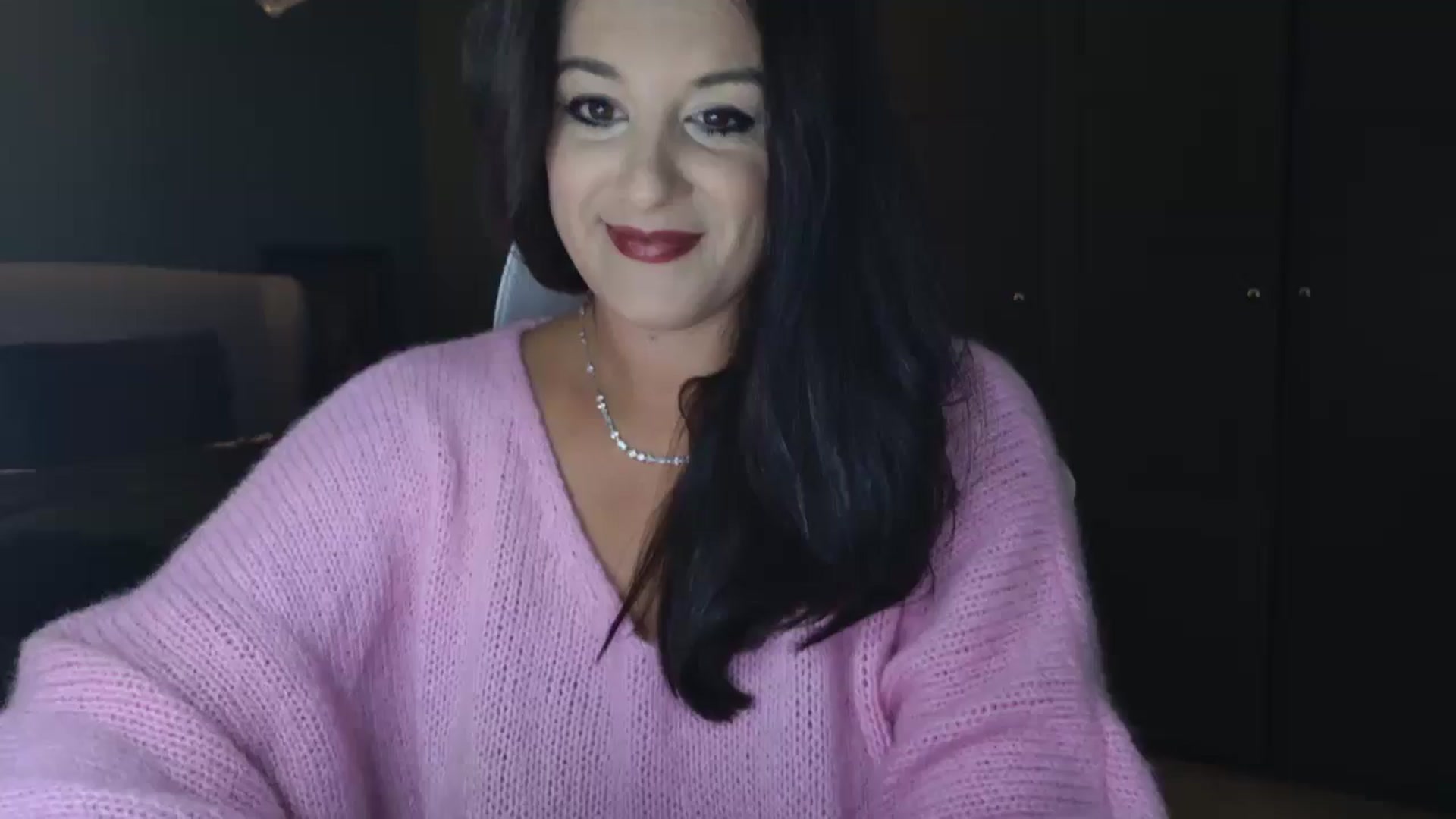 Gallery image thumbnail from mysteryriver's myfreecams stream on, 10/28/2024, 20:24 image 1 of 20