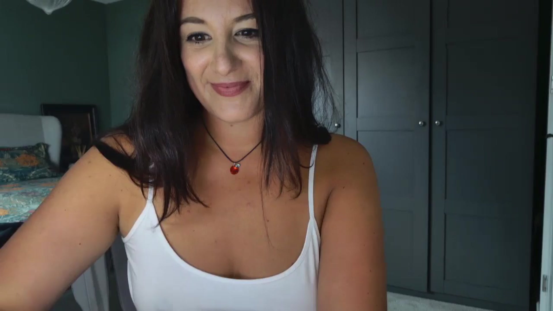 Gallery image thumbnail from mysteryriver's myfreecams stream on, 10/30/2024, 14:00 image 13 of 20