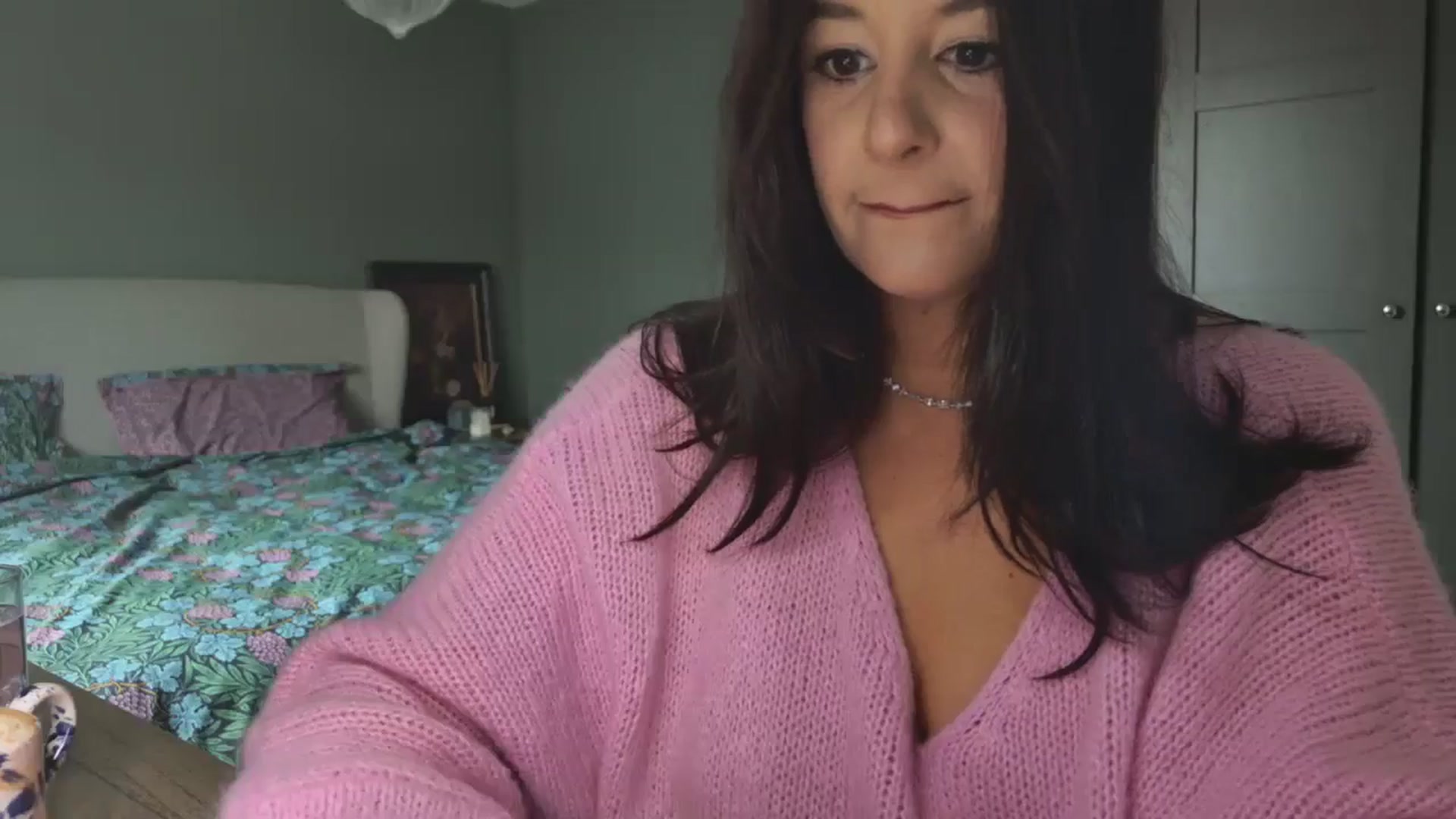 Gallery image thumbnail from mysteryriver's myfreecams stream on, 11/06/2024, 09:45 image 16 of 20