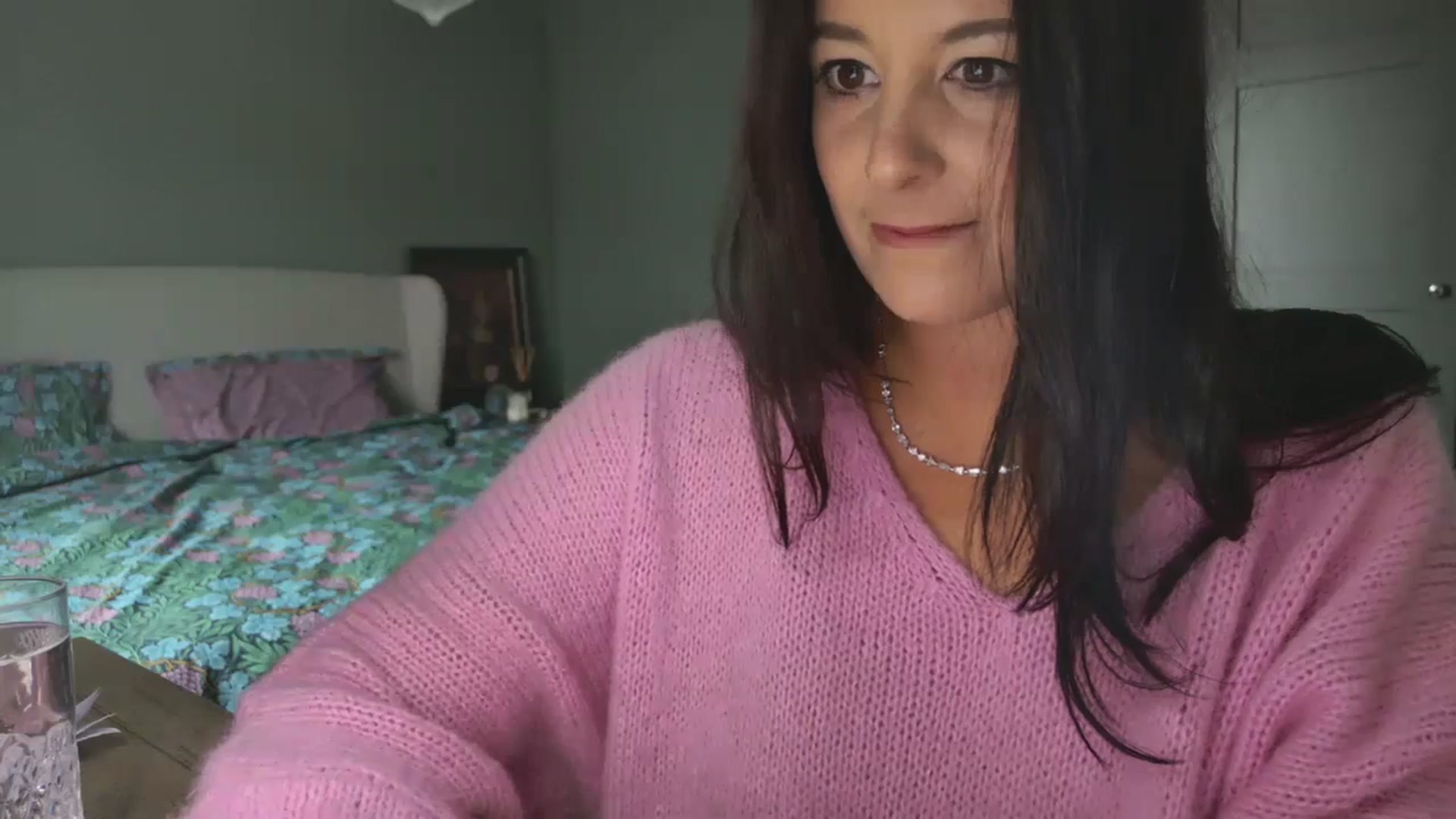 Gallery image thumbnail from mysteryriver's myfreecams stream on, 11/06/2024, 10:18 image 18 of 20