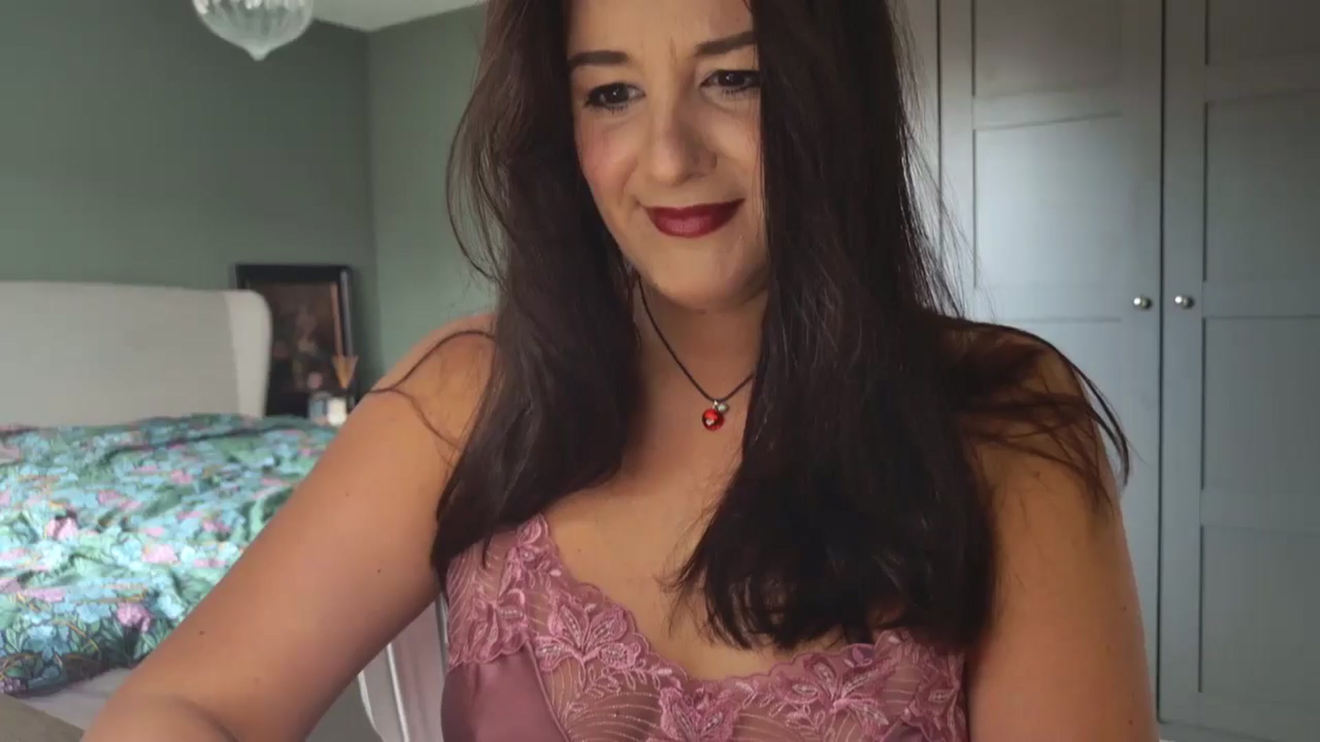 Gallery image thumbnail from mysteryriver's myfreecams stream on, 11/12/2024, 10:40 image 17 of 20