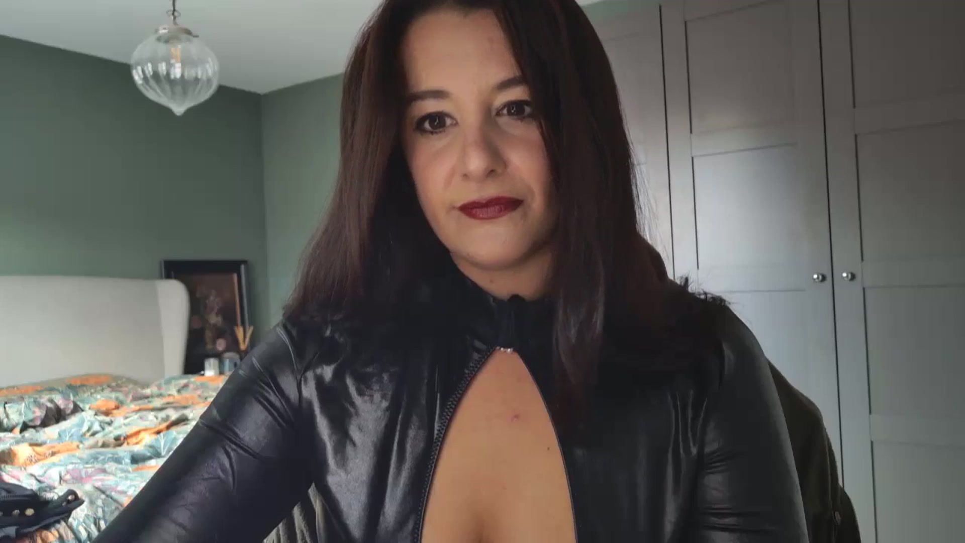 Gallery image thumbnail from mysteryriver's myfreecams stream on, 11/14/2024, 11:17 image 14 of 20