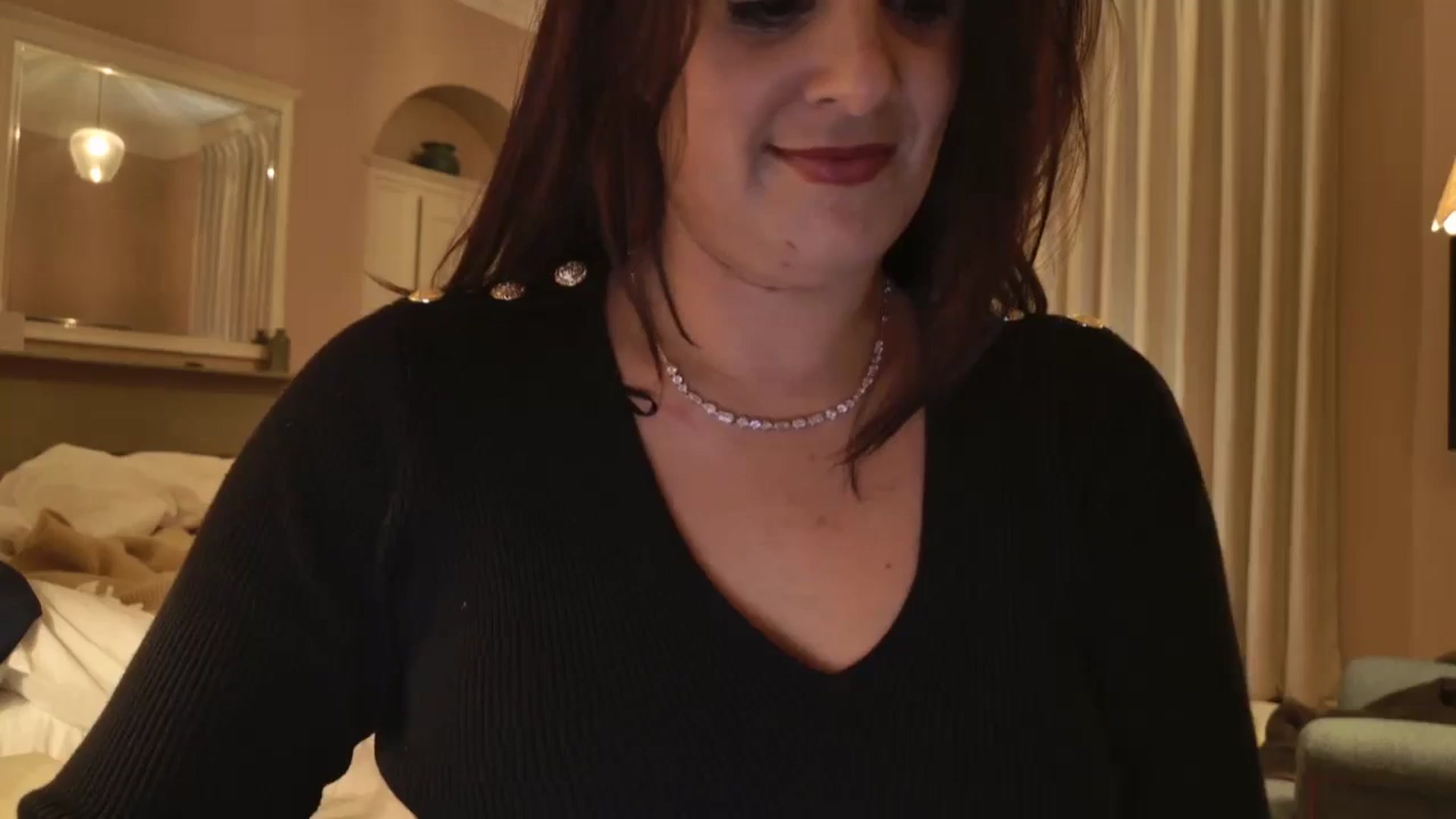 Gallery image thumbnail from mysteryriver's myfreecams stream on, 11/18/2024, 18:02 image 20 of 20