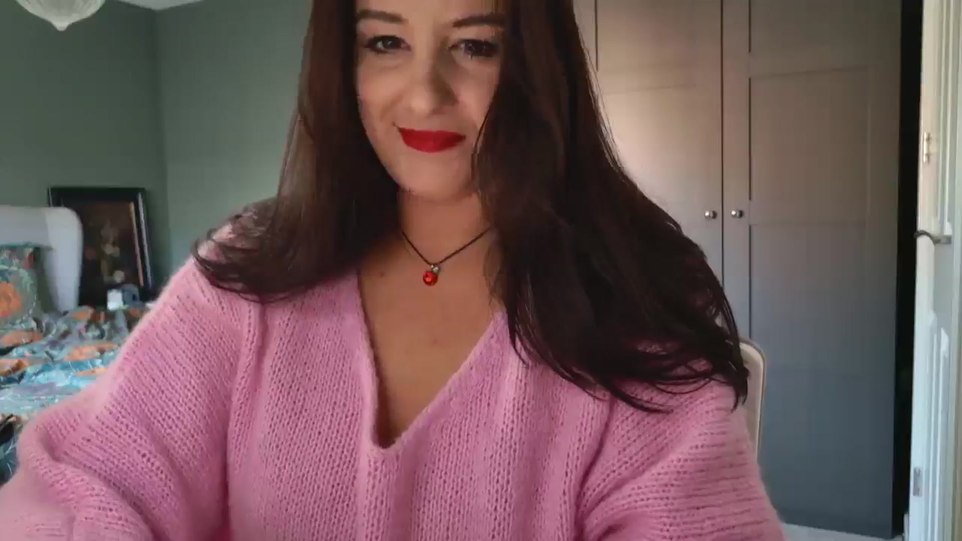 Gallery image thumbnail from mysteryriver's myfreecams stream on, 11/20/2024, 12:51 image 18 of 20