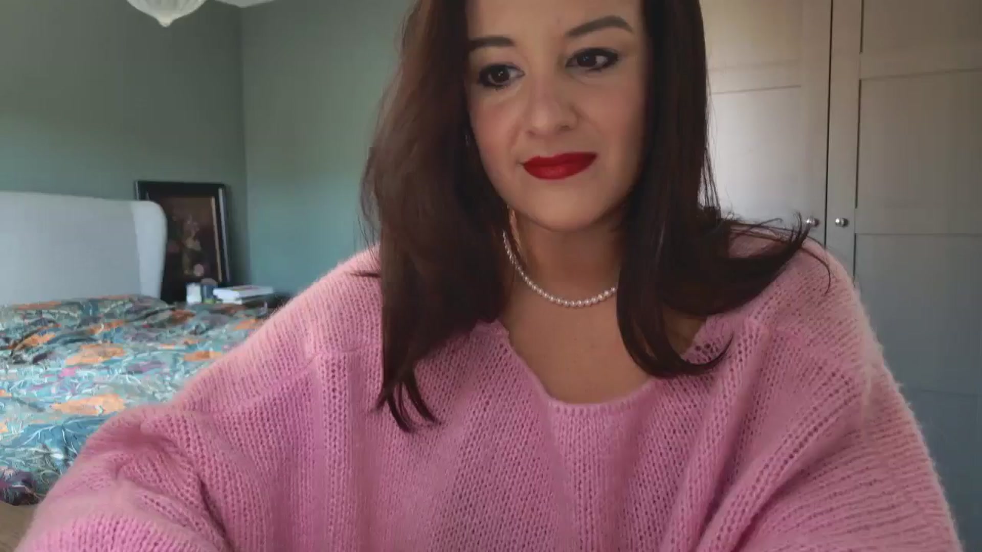 Gallery image thumbnail from mysteryriver's myfreecams stream on, 11/26/2024, 13:38 image 11 of 20