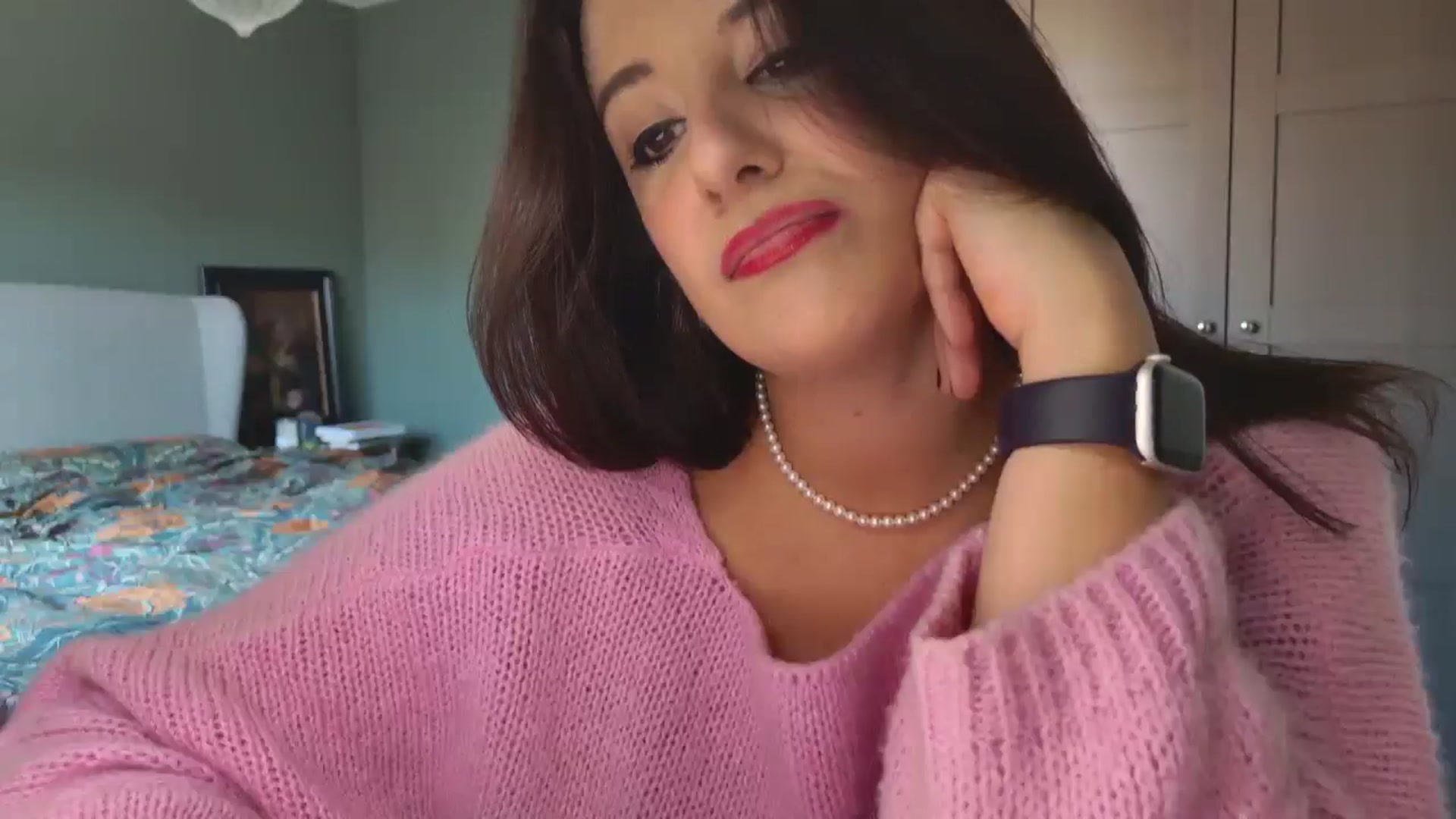 Gallery image thumbnail from mysteryriver's myfreecams stream on, 11/26/2024, 13:38 image 6 of 20