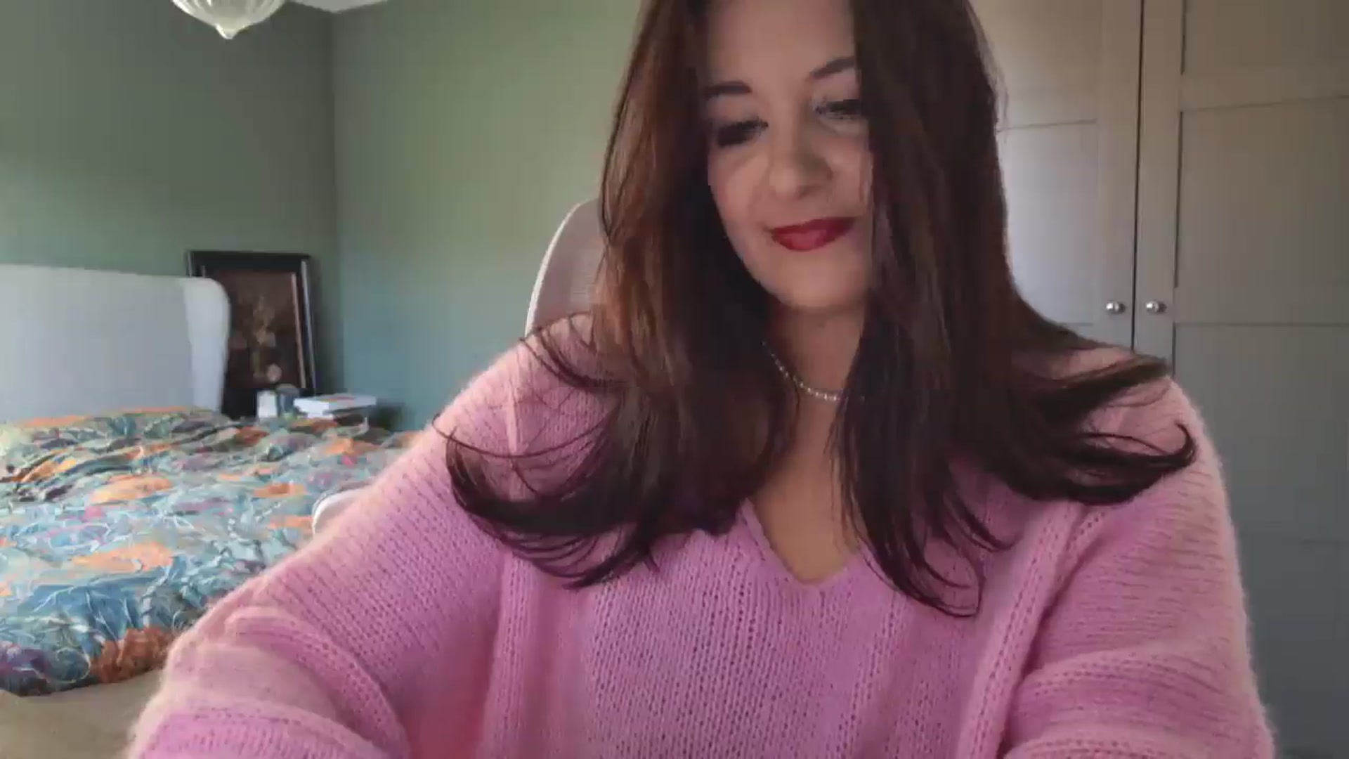 Gallery image thumbnail from mysteryriver's myfreecams stream on, 11/26/2024, 15:32 image 7 of 20